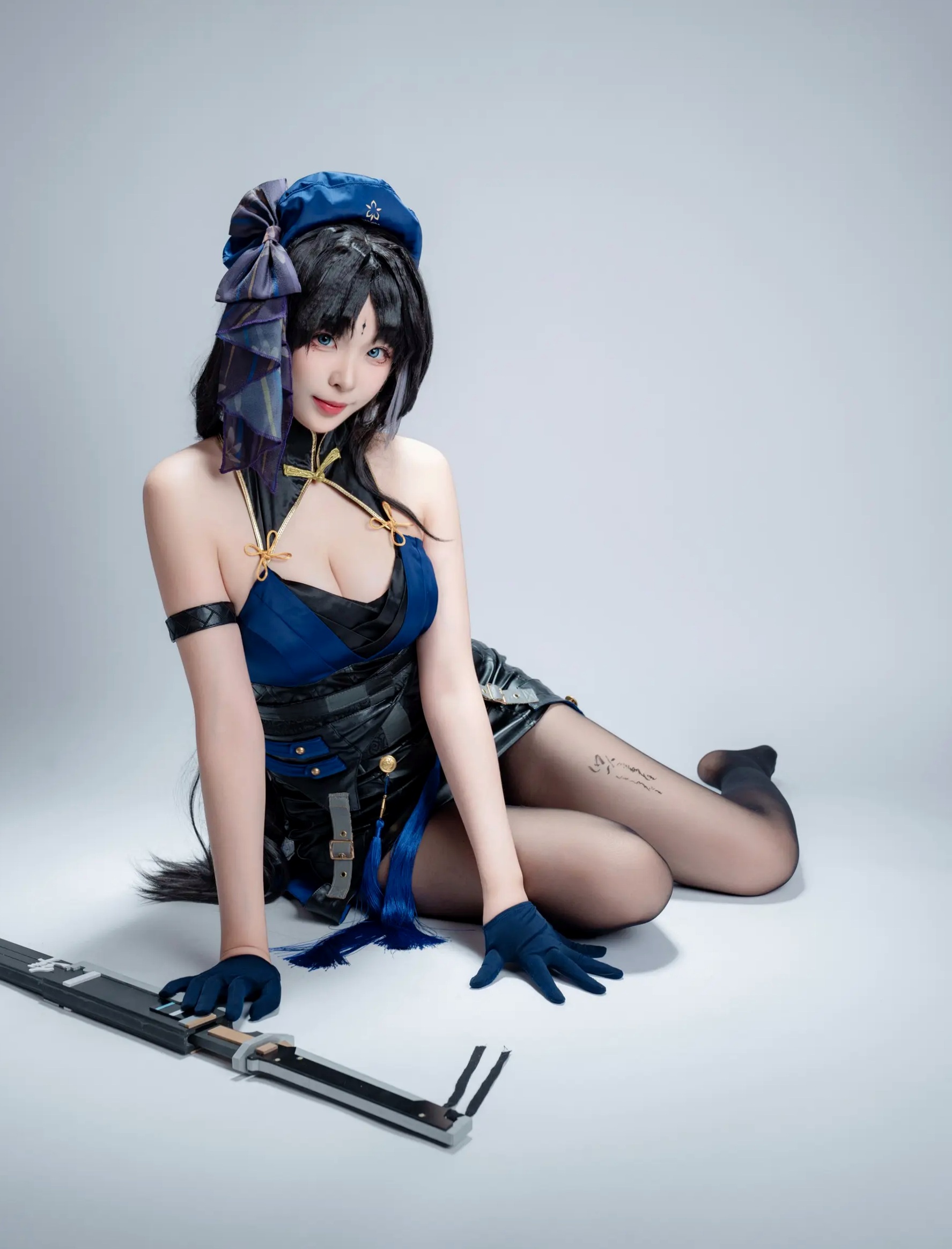 Gallery - 轩萧学姐 - 秧秧，游戏角色高还原Cosplay，冷艳飒爽制服配黑丝长腿，极品女神摄影棚写真角色扮演制服黑丝冷艳清纯 女神私房照_秀色女神 - image 65