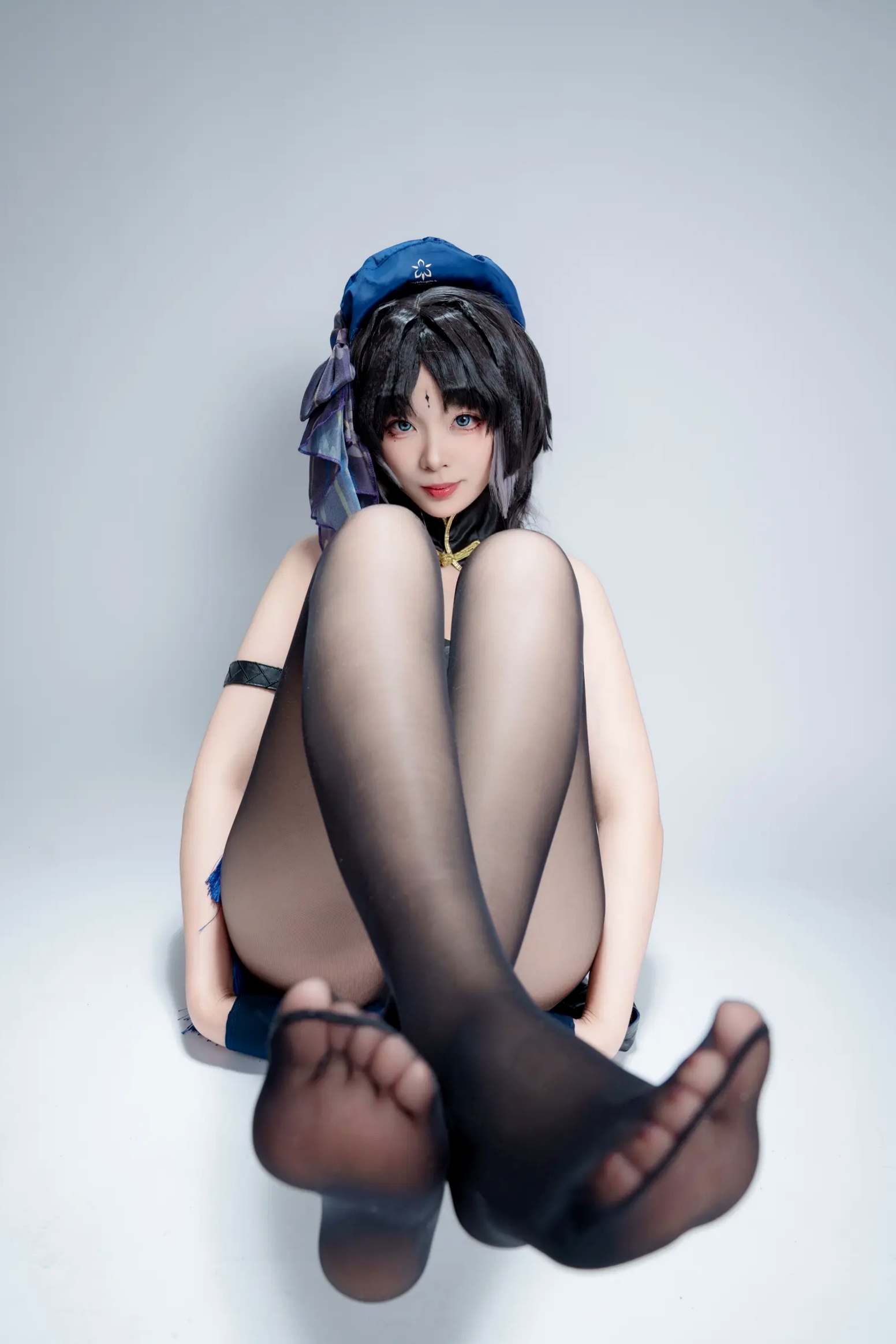 Gallery - 轩萧学姐 - 秧秧，游戏角色高还原Cosplay，冷艳飒爽制服配黑丝长腿，极品女神摄影棚写真角色扮演制服黑丝冷艳清纯 女神私房照_秀色女神 - image 75