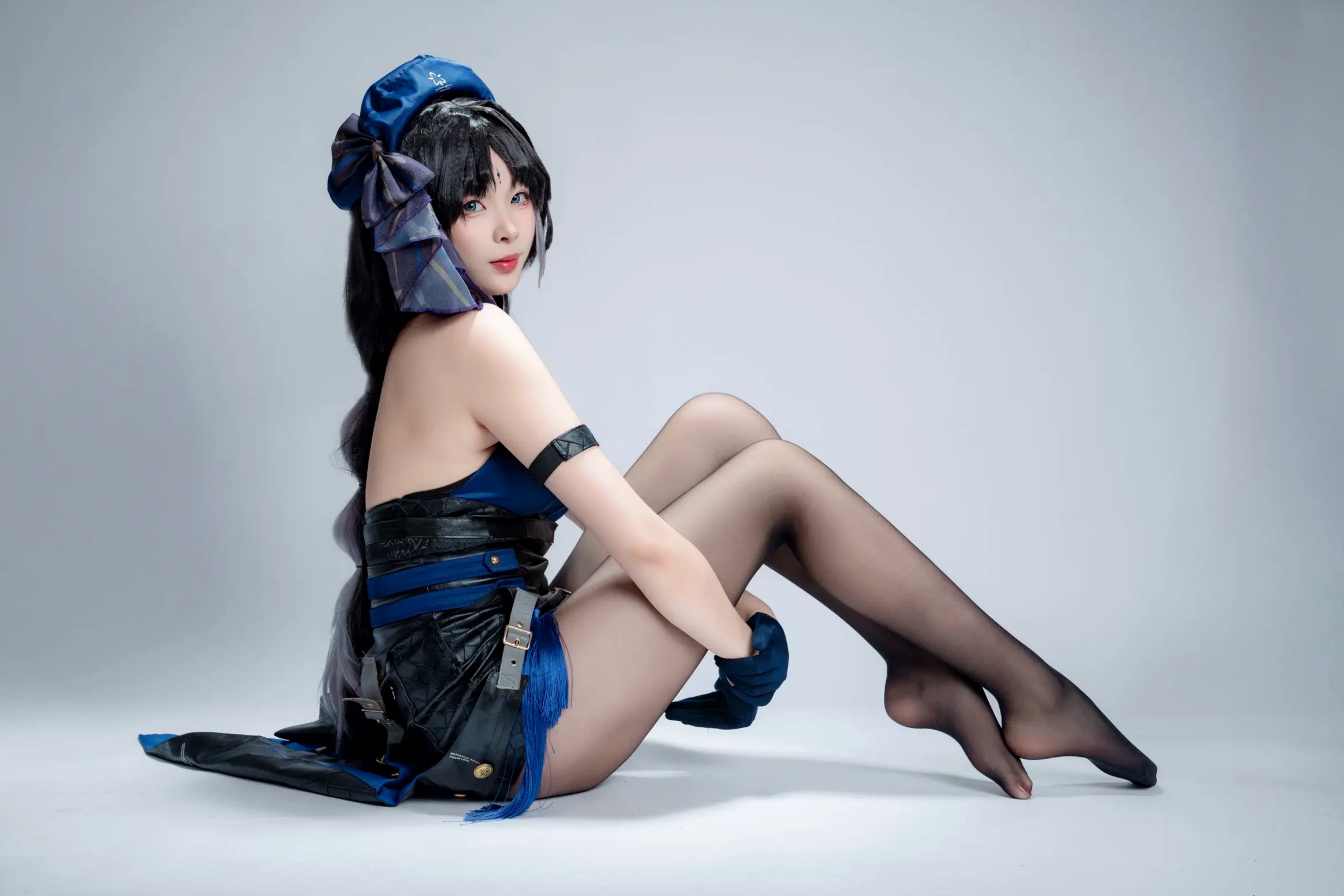 Gallery - 轩萧学姐 - 秧秧，游戏角色高还原Cosplay，冷艳飒爽制服配黑丝长腿，极品女神摄影棚写真角色扮演制服黑丝冷艳清纯 女神私房照_秀色女神 - image 80