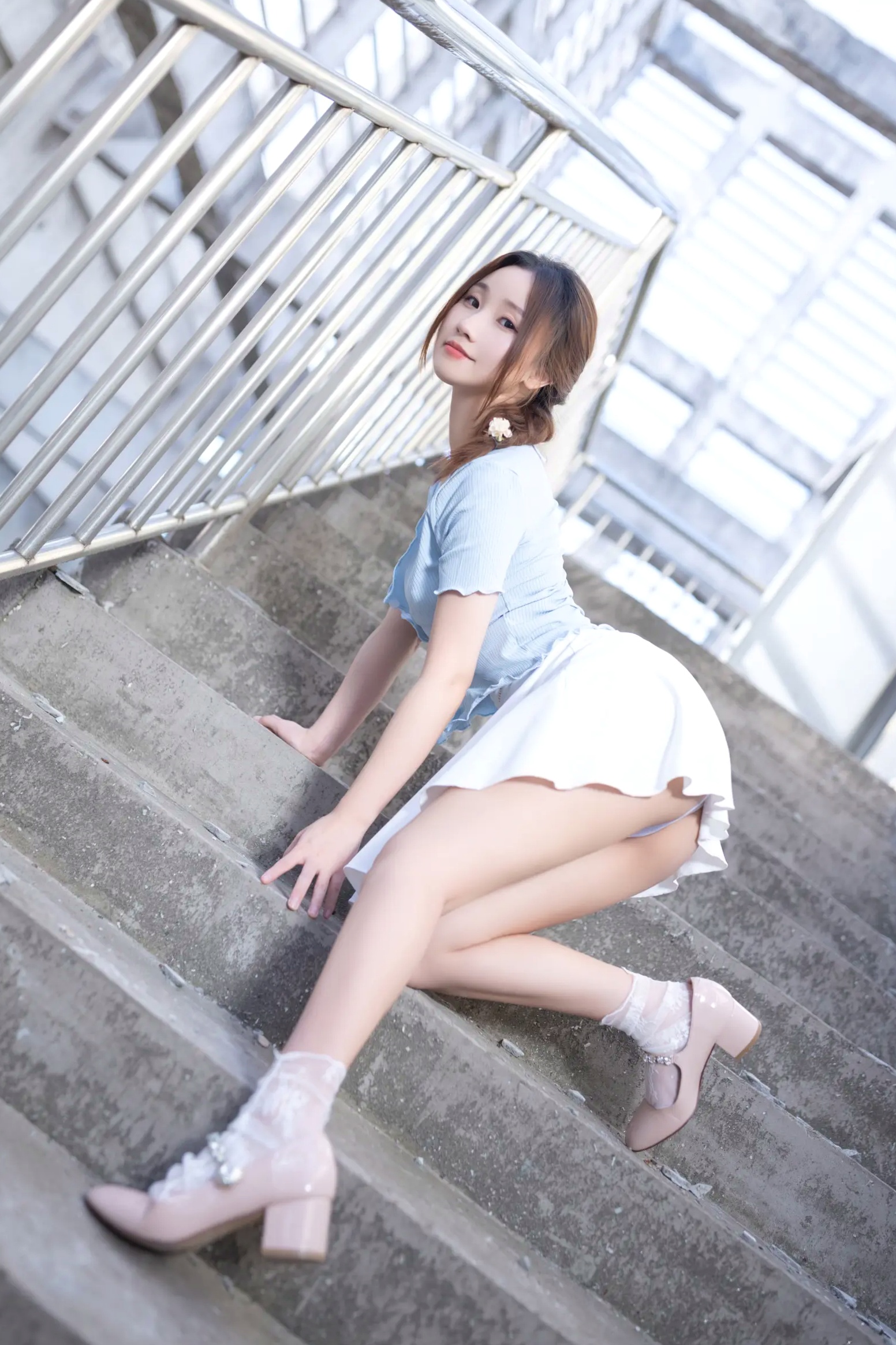 Gallery - 杏子 - 天台户外私房写真，清纯蓝白制服诱惑，极致性感大尺度视觉，完美身材撩人心弦 [120P]性感私房照诱惑大尺度制服 女神私房照_秀色女神 - image 19