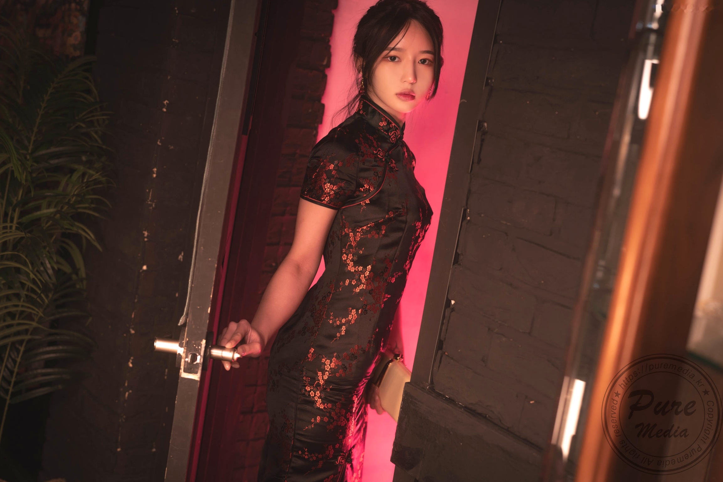 Gallery - 韩国美女Yeha-花样年华艺术写真-旗袍与红丝带的诱惑-Pure Media私房照-性感女神精品摄影韩国旗袍性感私房照女神 女神私房照_秀色女神 - image 185