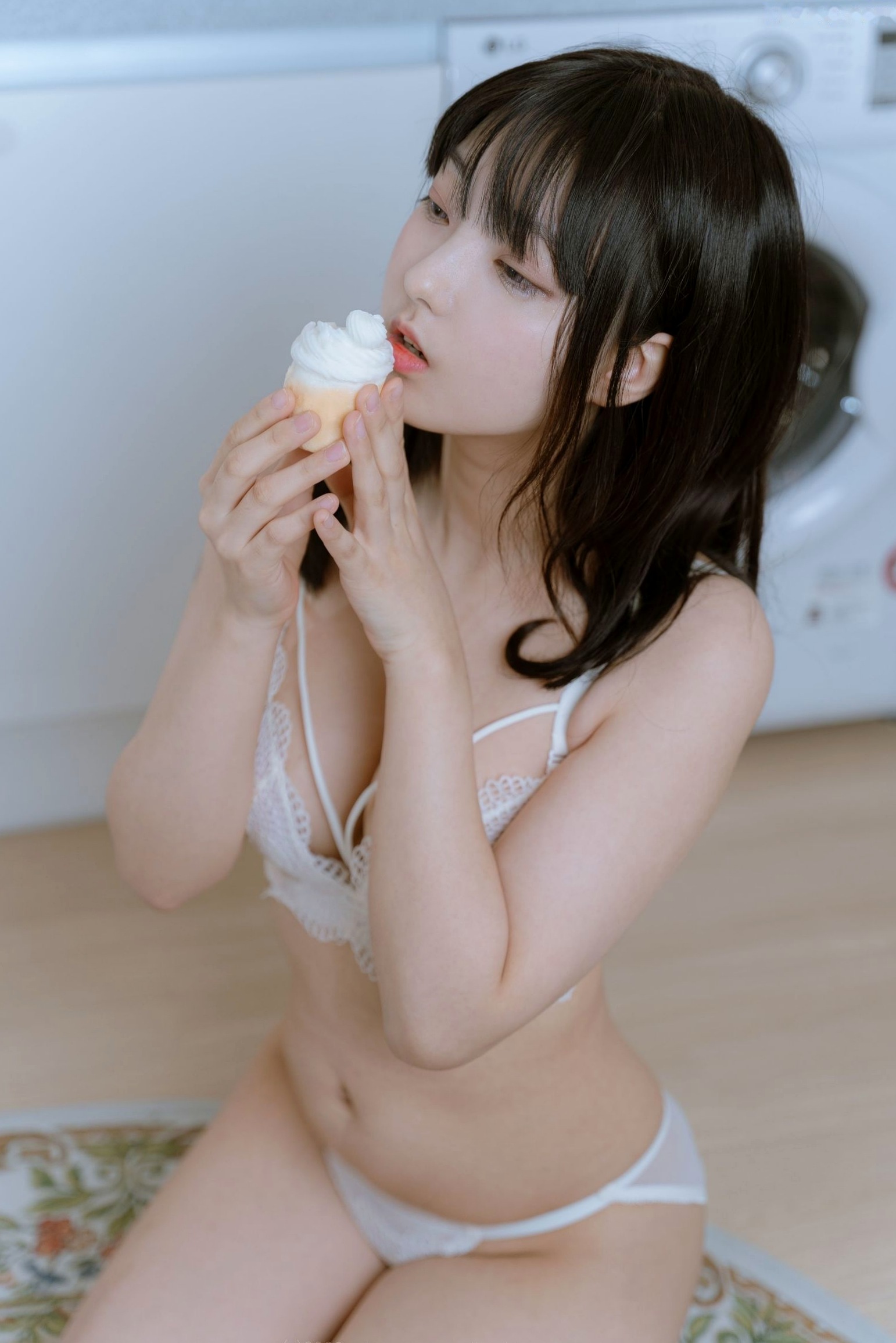 Gallery - 韩国美女-Hansom-黑色内衣白色内衣爆乳-ArtGravia-389 女神私房照_秀色女神 - image 32