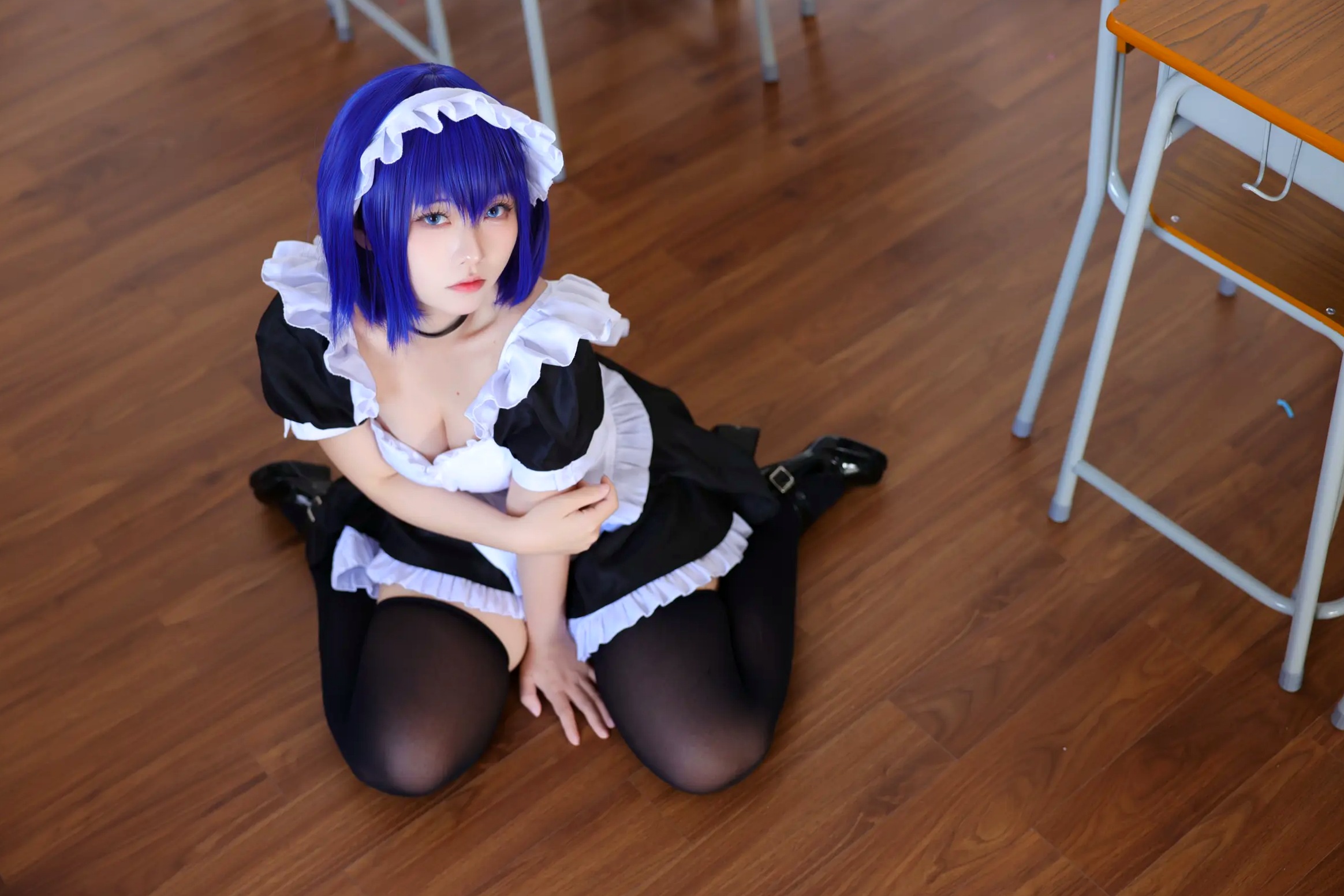 Gallery - G44不会受伤 枫与玲二次元女仆装Cosplay，绝美蓝发气质美女室内私房写真[49P]角色扮演女仆诱惑萌系治愈系 女神私房照_秀色女神 - image 37