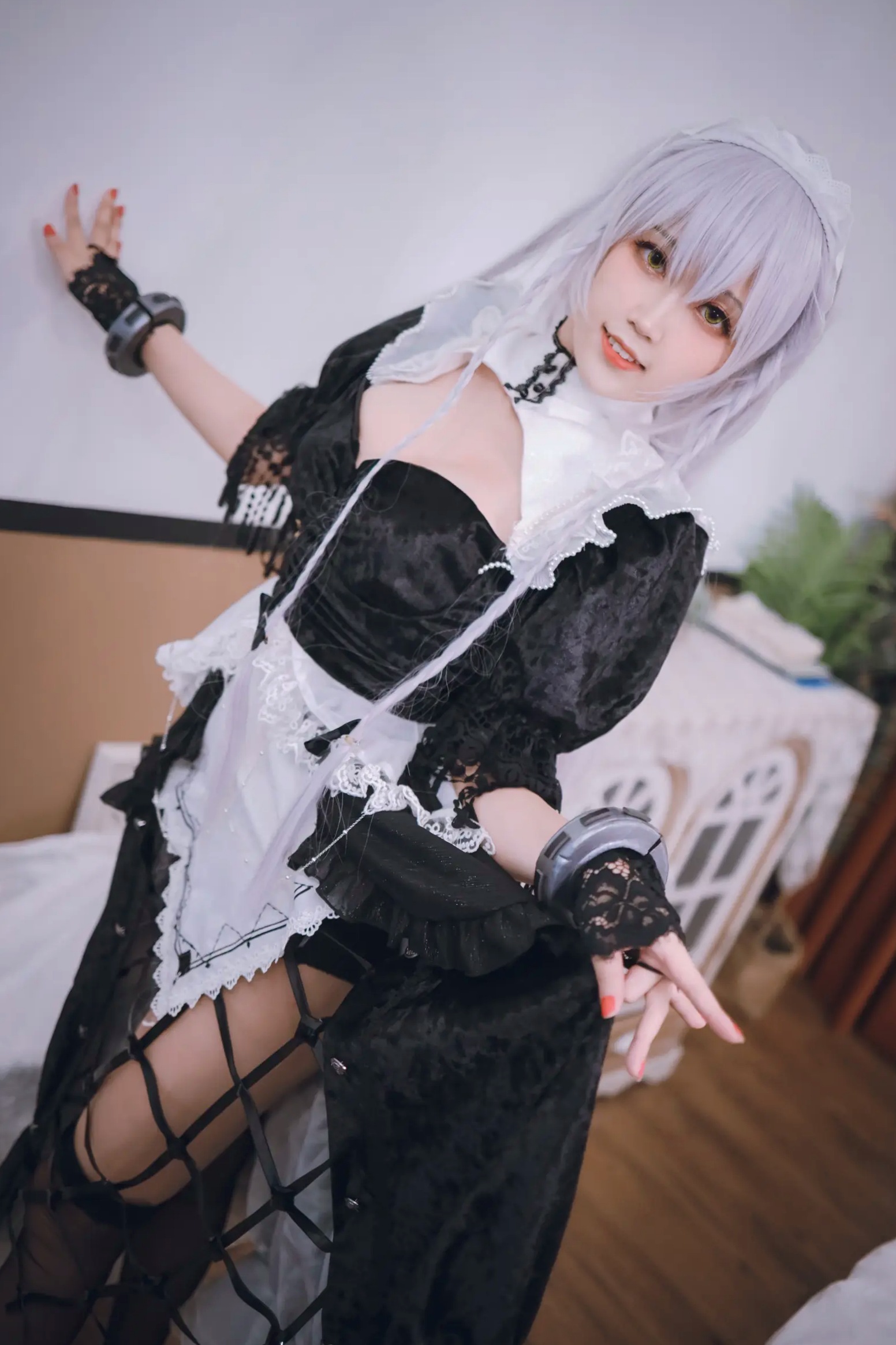 Gallery - 流年不停_w - 碧蓝航线 赫敏 COSPLAY 精致女仆装私房照 娇俏诱惑美图 [32P]角色扮演私房照诱惑性感女仆 女神私房照_秀色女神 - image 28