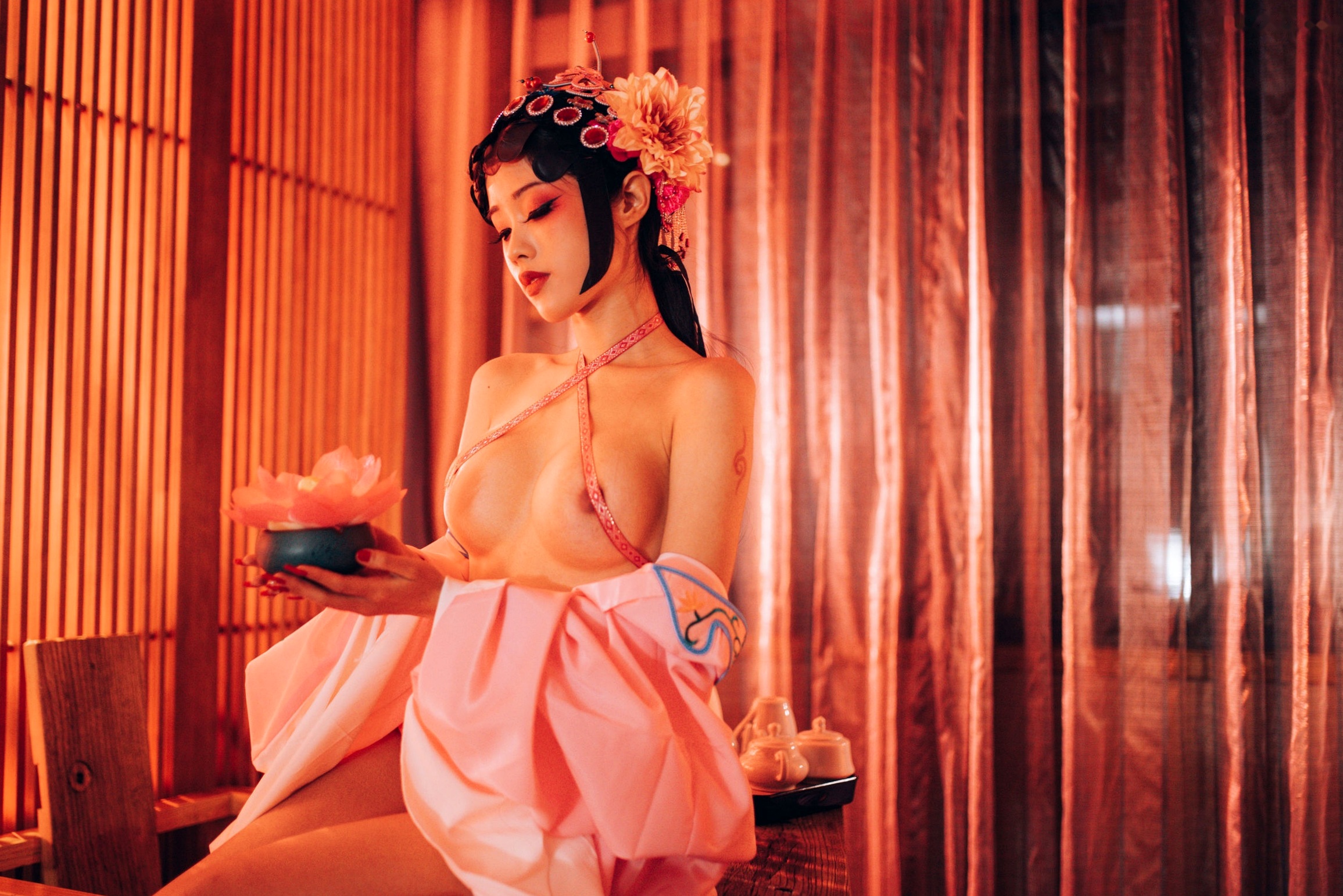 Gallery - 钛合金TiTi-潘金莲古风戏曲装，极致古典美学私房写真，魅惑眼妆风情万种，大尺度呈现惊艳东方尤物盛宴角色扮演私房照大尺度性感尤物 女神私房照_秀色女神 - image 39