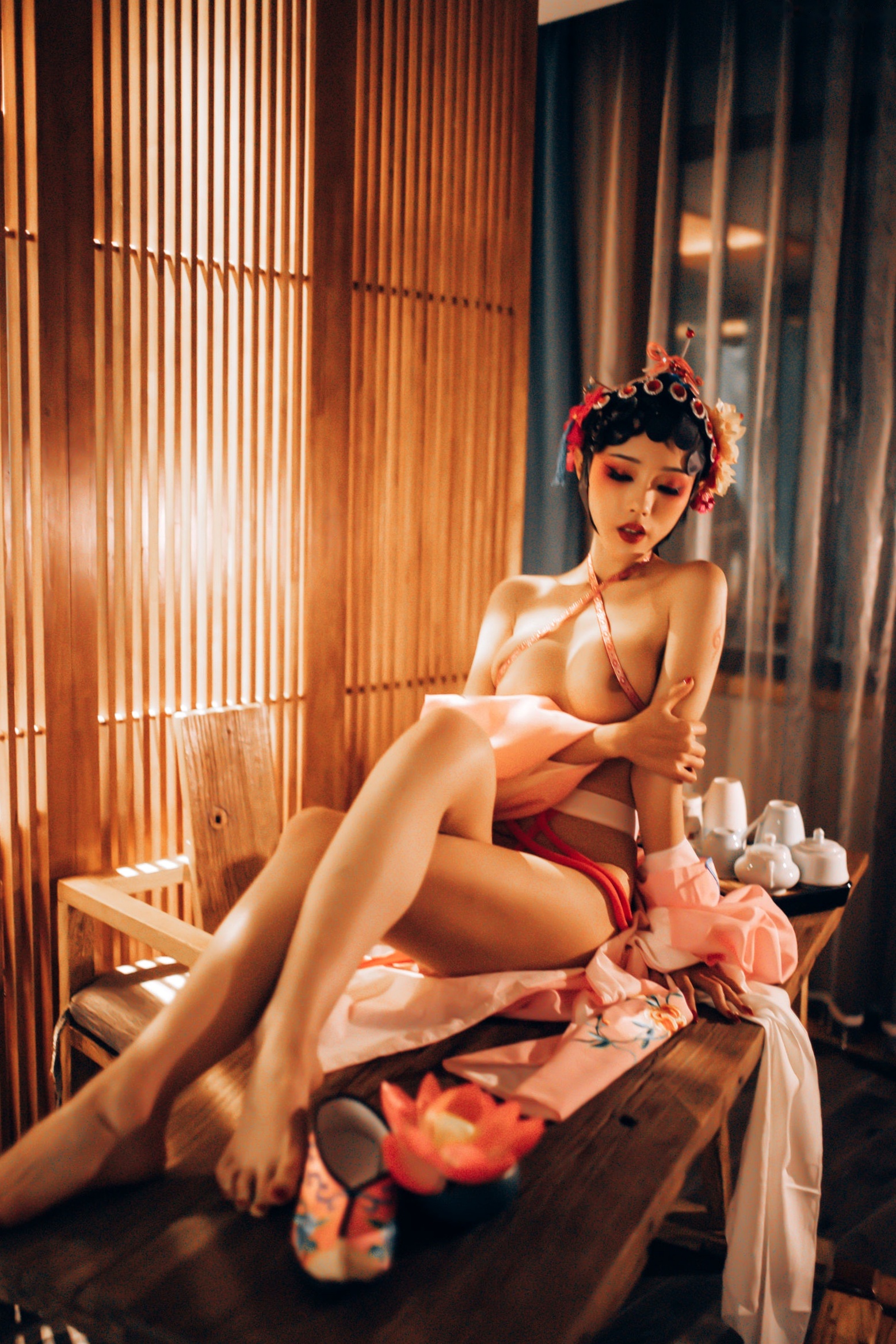 Gallery - 钛合金TiTi-潘金莲古风戏曲装，极致古典美学私房写真，魅惑眼妆风情万种，大尺度呈现惊艳东方尤物盛宴角色扮演私房照大尺度性感尤物 女神私房照_秀色女神 - image 44
