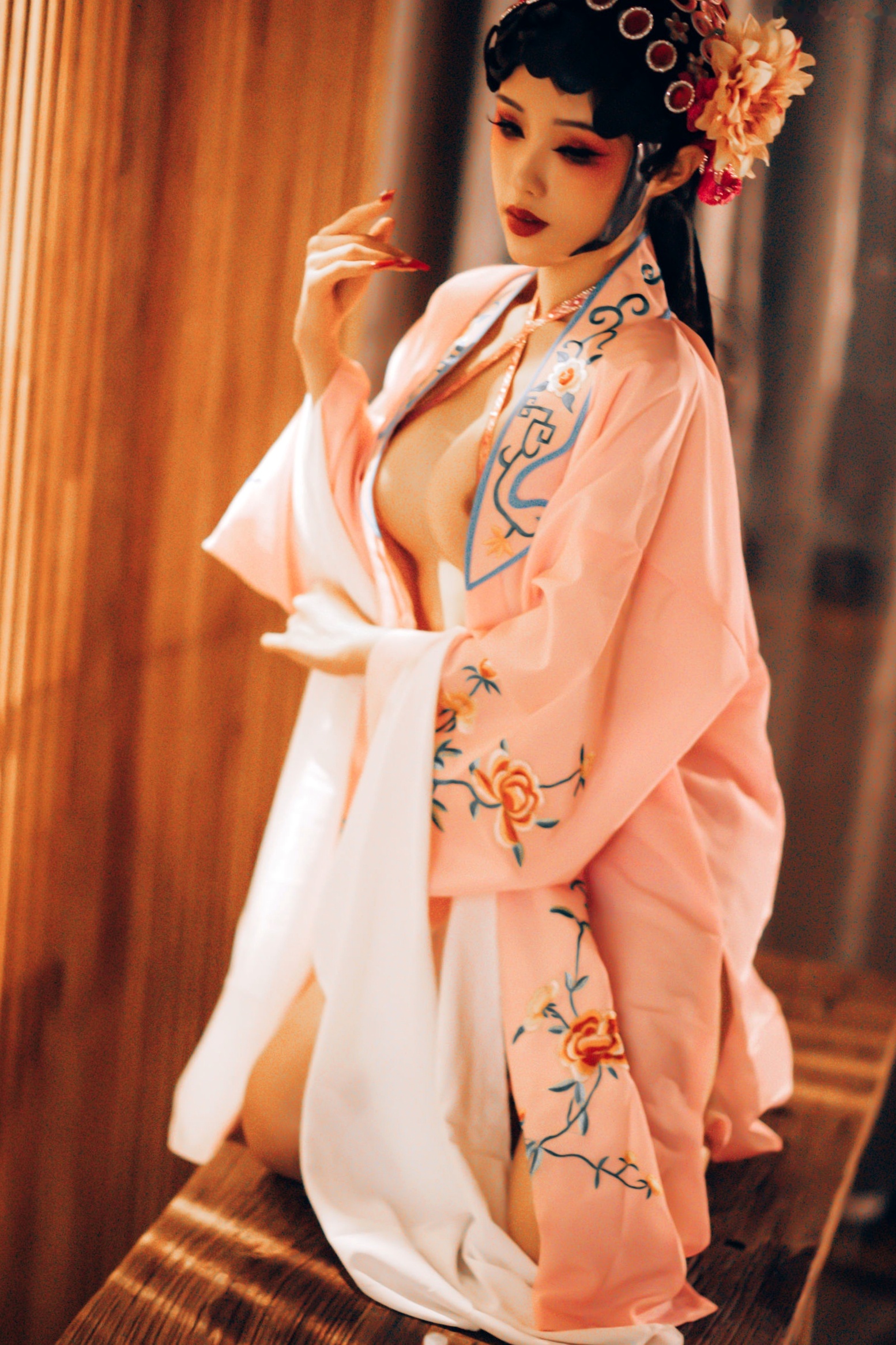 Gallery - 钛合金TiTi-潘金莲古风戏曲装，极致古典美学私房写真，魅惑眼妆风情万种，大尺度呈现惊艳东方尤物盛宴角色扮演私房照大尺度性感尤物 女神私房照_秀色女神 - image 63