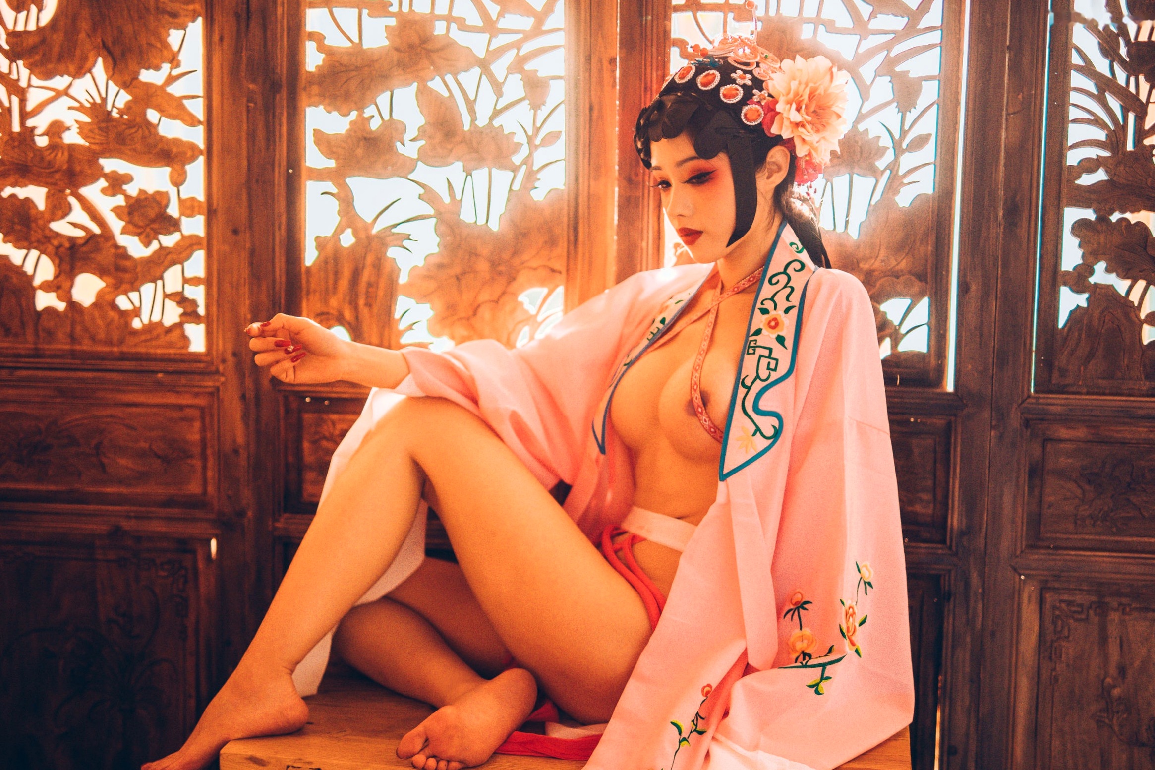 Gallery - 钛合金TiTi-潘金莲古风戏曲装，极致古典美学私房写真，魅惑眼妆风情万种，大尺度呈现惊艳东方尤物盛宴角色扮演私房照大尺度性感尤物 女神私房照_秀色女神 - image 77