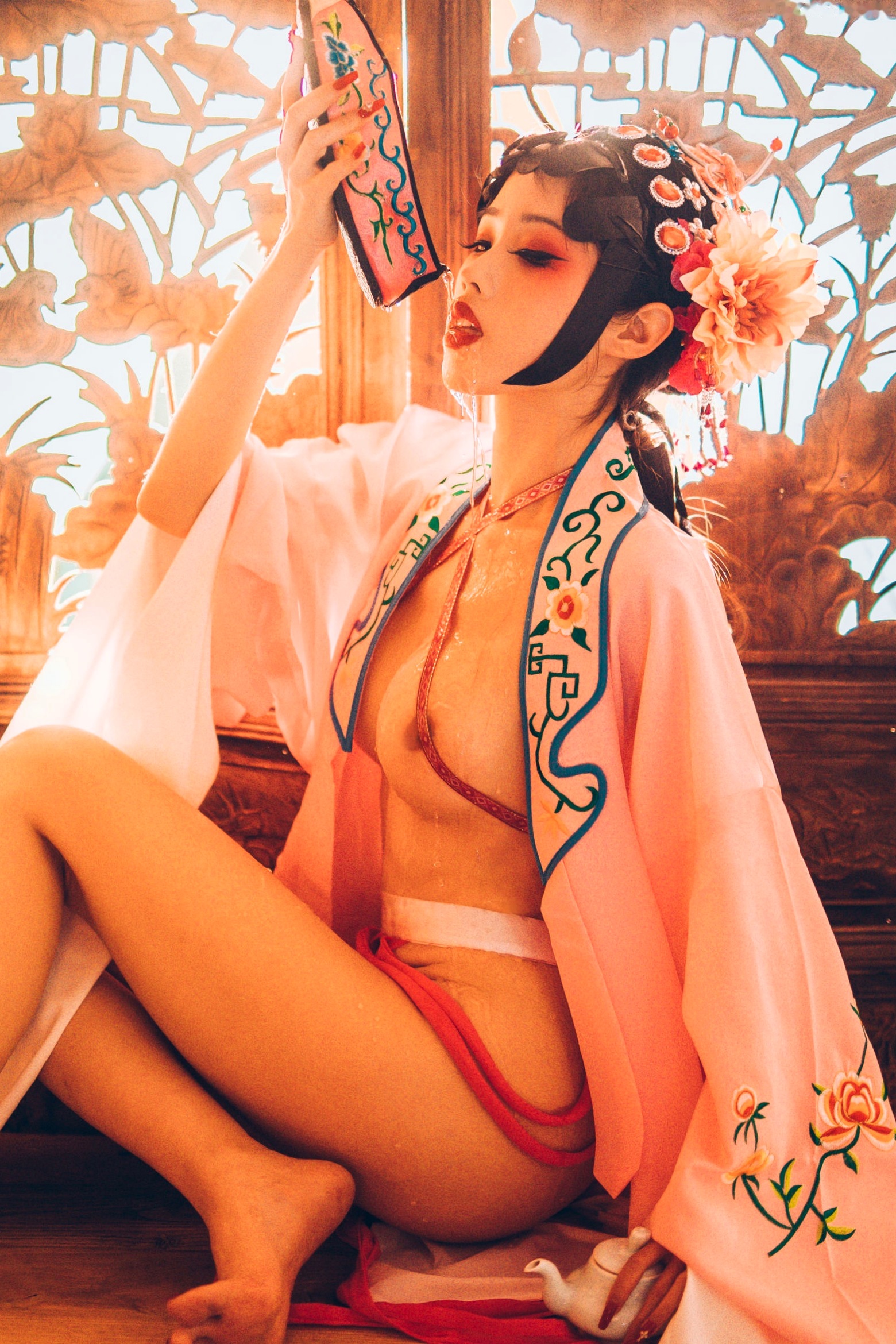 Gallery - 钛合金TiTi-潘金莲古风戏曲装，极致古典美学私房写真，魅惑眼妆风情万种，大尺度呈现惊艳东方尤物盛宴角色扮演私房照大尺度性感尤物 女神私房照_秀色女神 - image 79