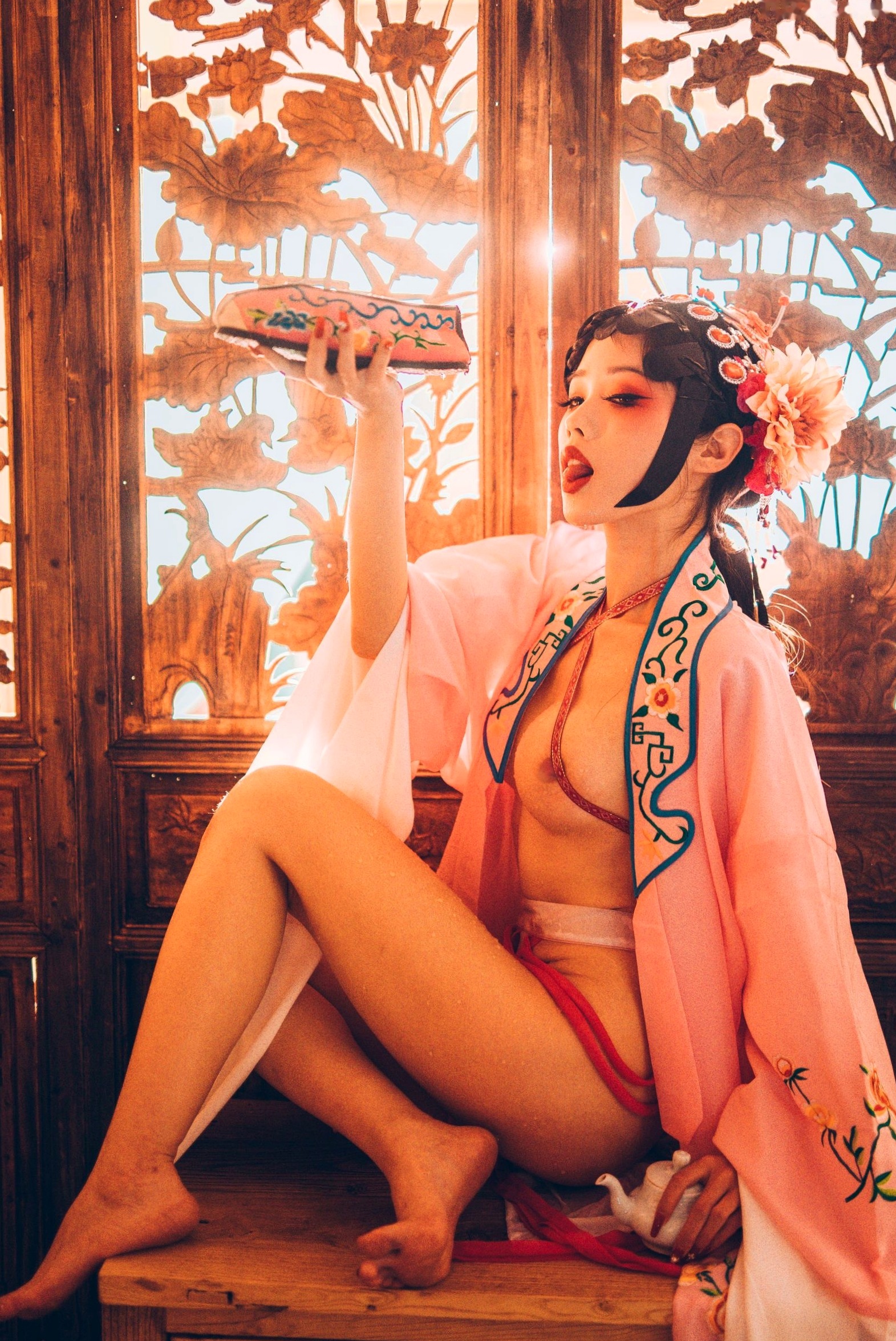 Gallery - 钛合金TiTi-潘金莲古风戏曲装，极致古典美学私房写真，魅惑眼妆风情万种，大尺度呈现惊艳东方尤物盛宴角色扮演私房照大尺度性感尤物 女神私房照_秀色女神 - image 80