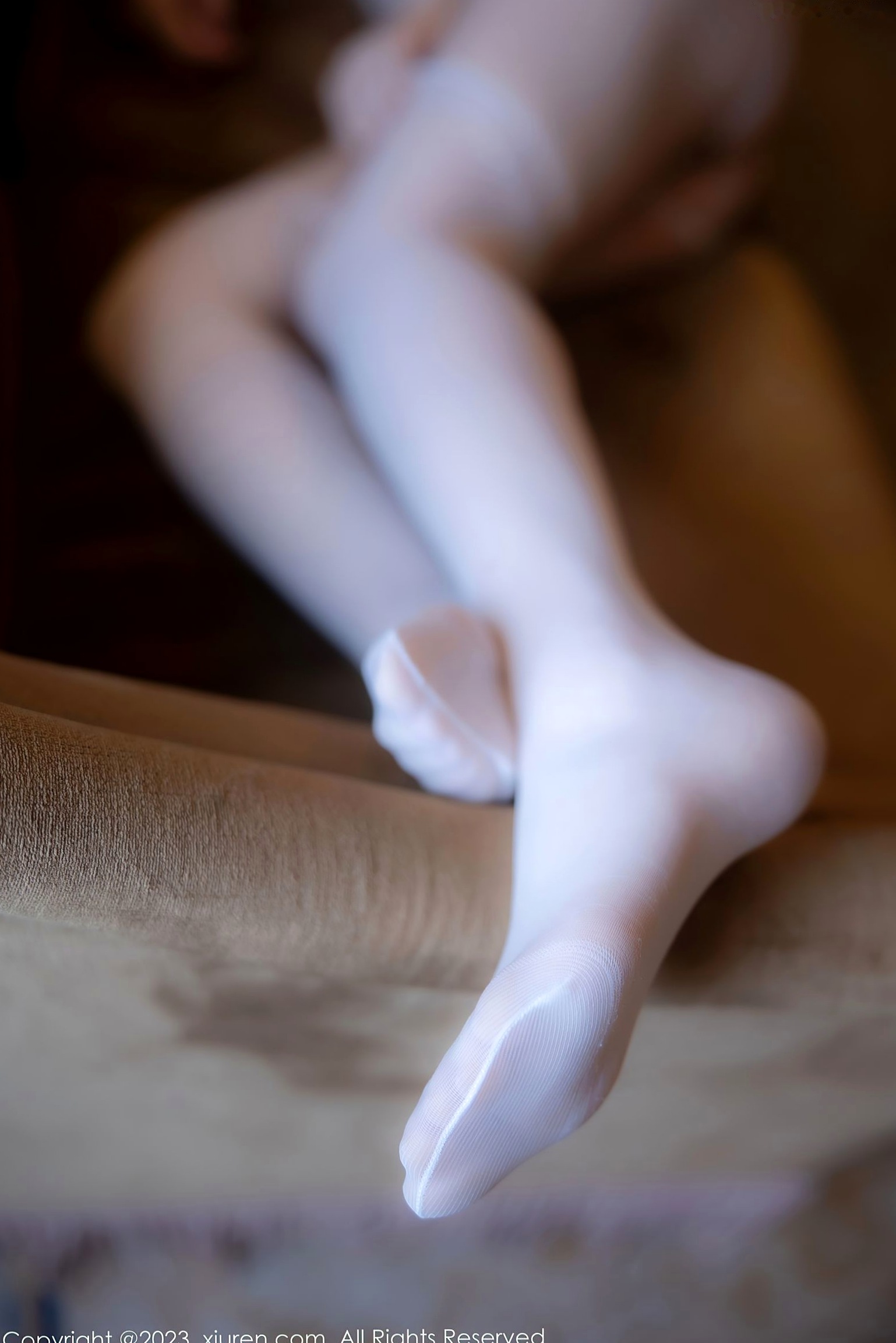 Gallery - 秀人网 - XiuRen 林悠悠：纯白蕾丝情趣婚纱私房写真，清纯头纱下的极致诱惑与曼妙曲线展露秀人网 - XiuRen 性感诱惑私房照婚纱 女神私房照_秀色女神 - image 44