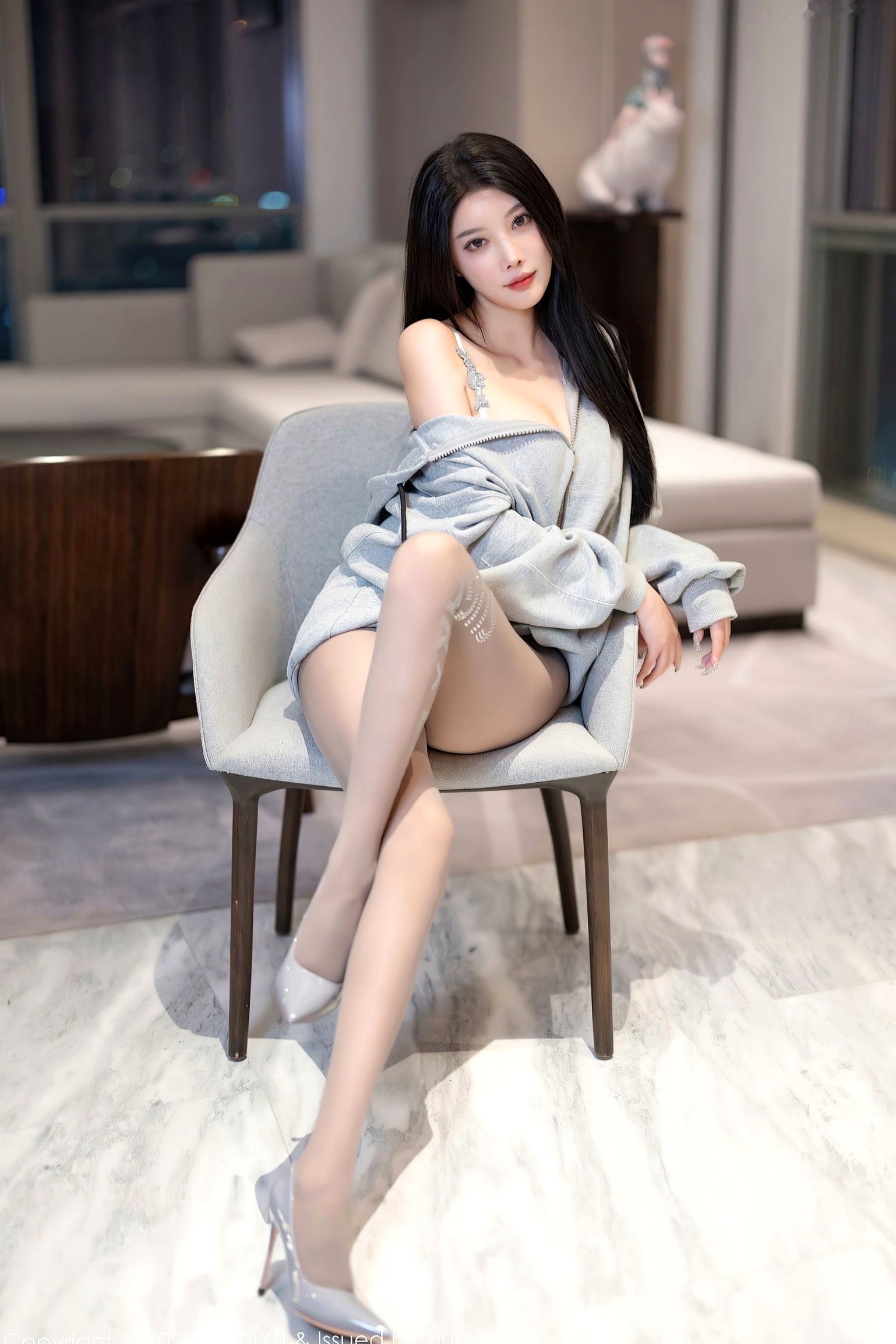 Gallery - XiaoYu语画界 - Painting World -1156-杨晨晨Yome：灰色卫衣配灰丝，私房大尺度性感长腿御姐写真语画界 - Painting World 性感美腿丝袜私房照 女神私房照_秀色女神 - image 22