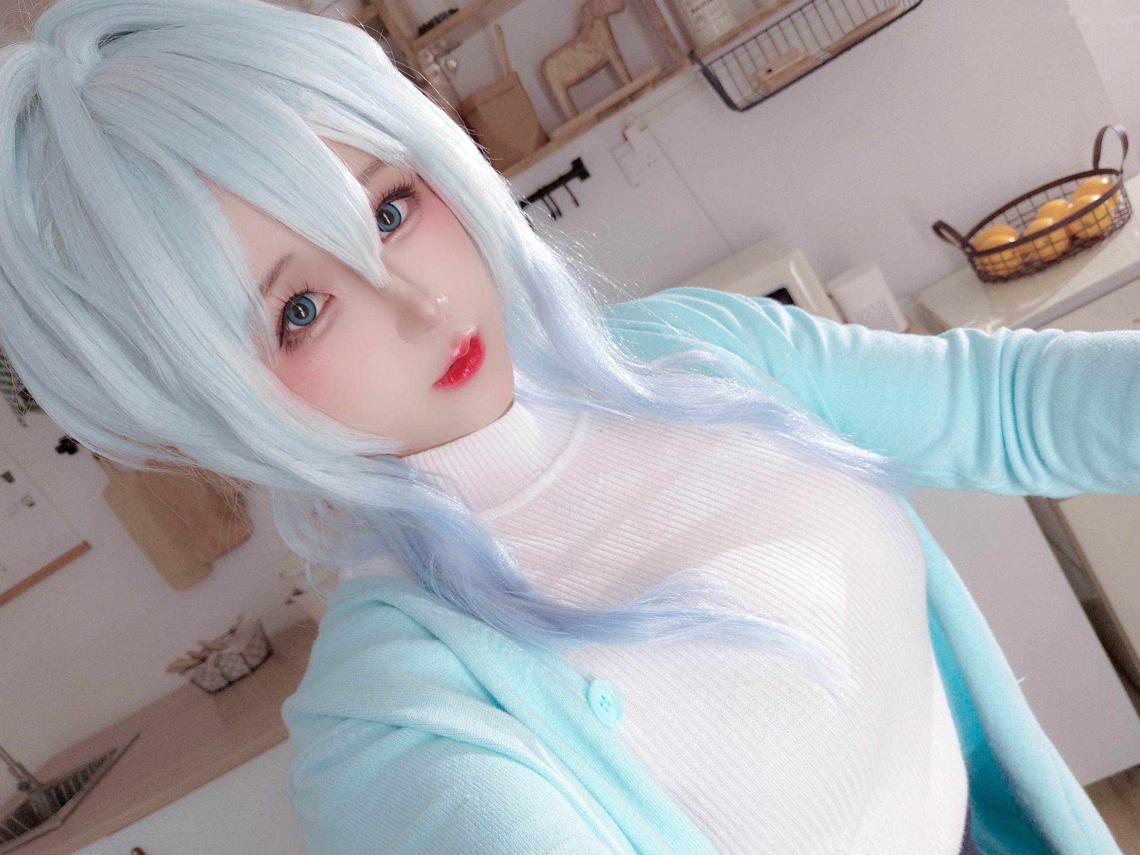 Gallery - 日奈娇-未亡人雪女角色扮演私房摄影，清冷蓝发魅惑性感内衣与居家美腿诱惑角色扮演性感私房照诱惑 女神私房照_秀色女神 - image 132