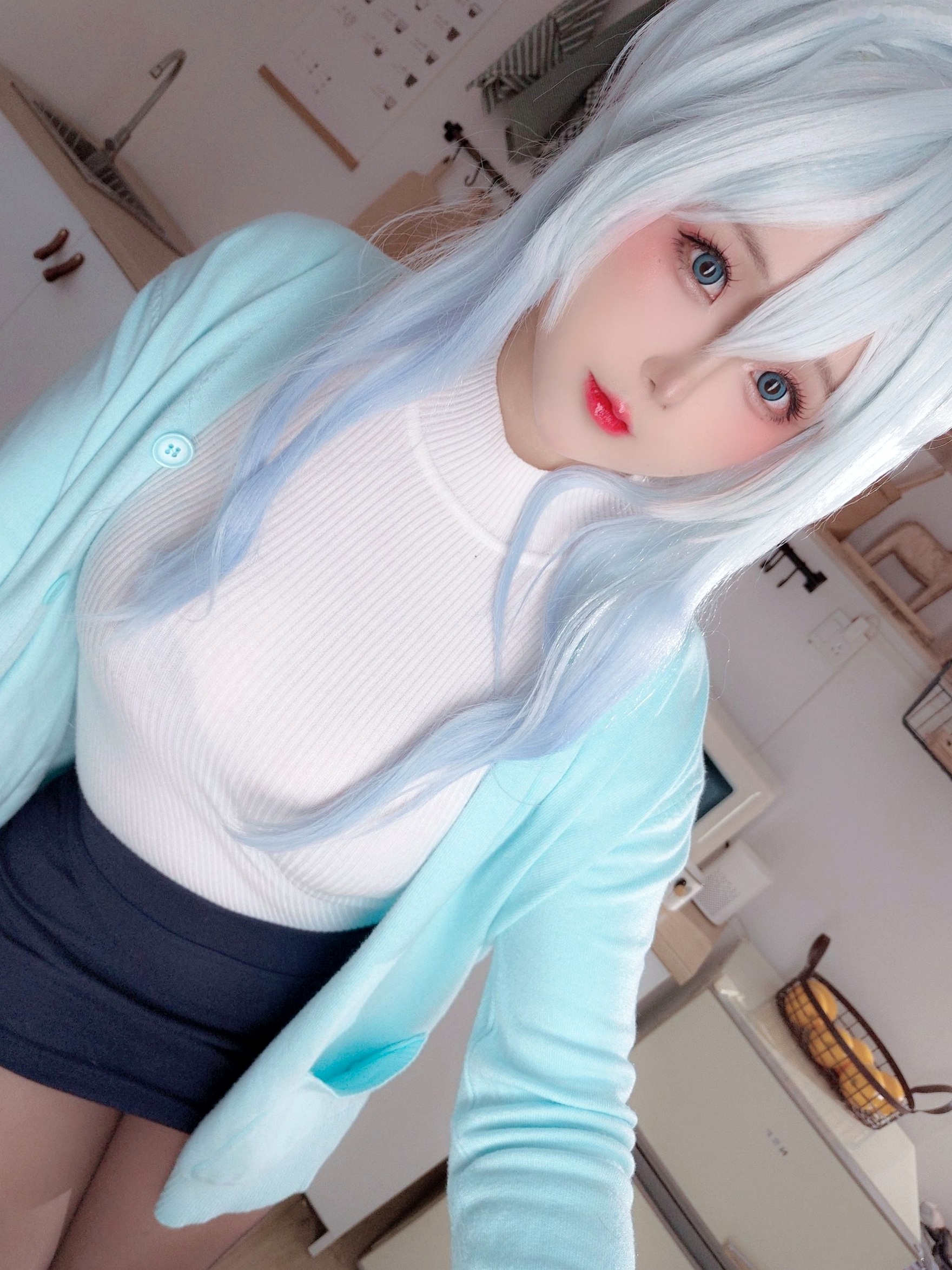 Gallery - 日奈娇-未亡人雪女角色扮演私房摄影，清冷蓝发魅惑性感内衣与居家美腿诱惑角色扮演性感私房照诱惑 女神私房照_秀色女神 - image 133