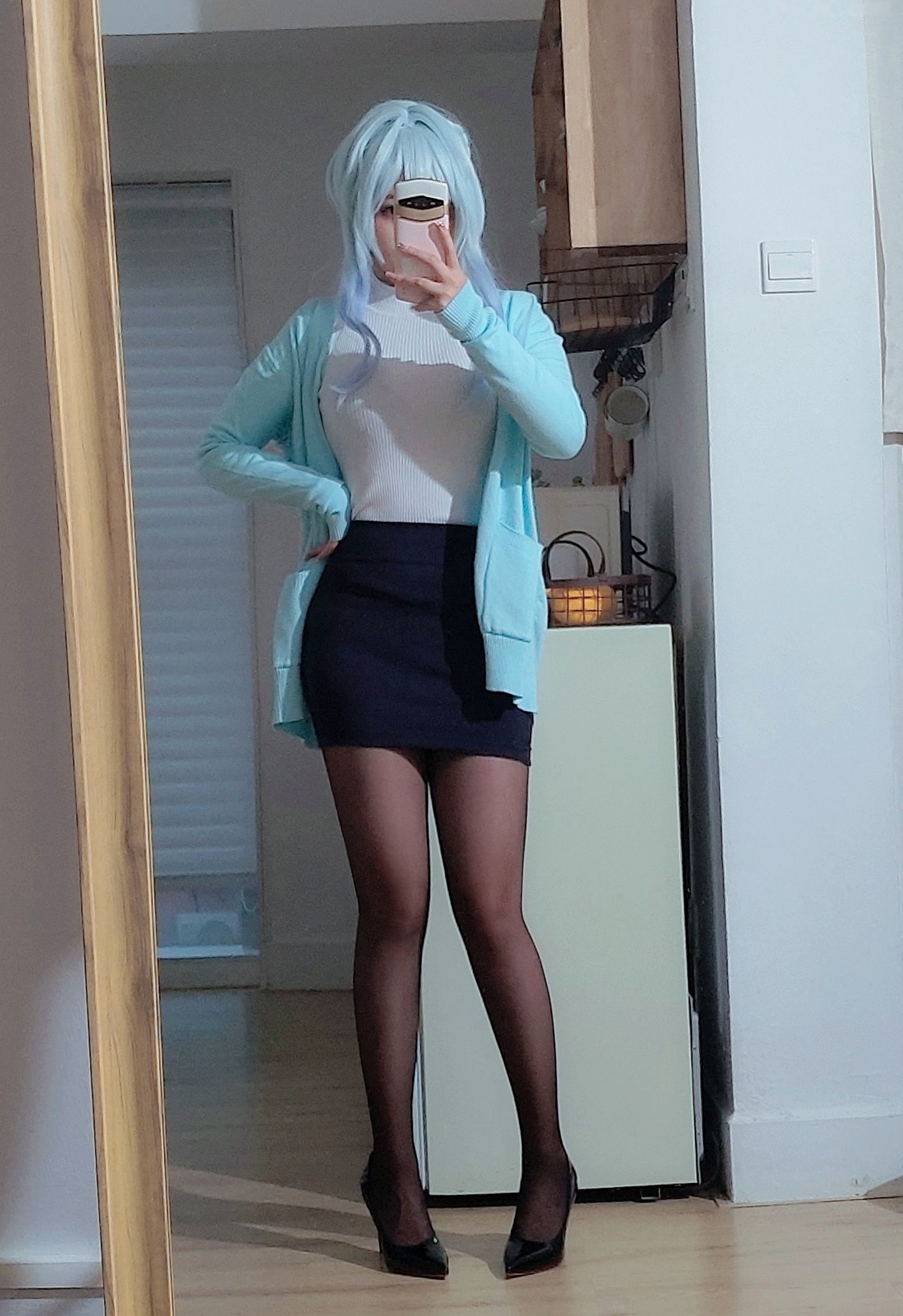 Gallery - 日奈娇-未亡人雪女角色扮演私房摄影，清冷蓝发魅惑性感内衣与居家美腿诱惑角色扮演性感私房照诱惑 女神私房照_秀色女神 - image 136