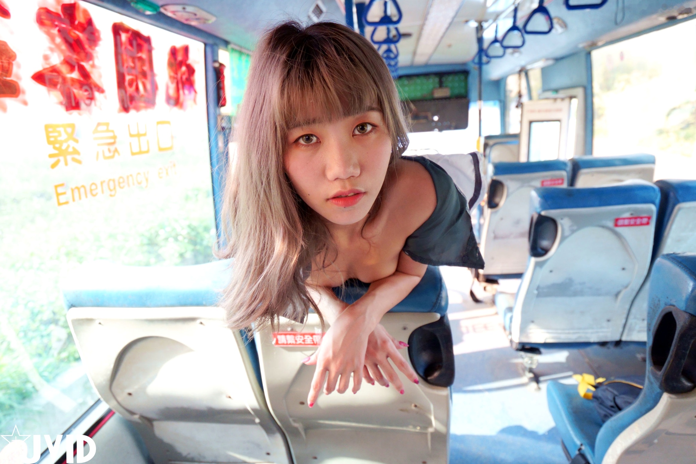 Gallery - JVID-伊芙蝶-真实公车角色扮演，极致诱惑大尺度处女丧失回忆录-2021.06.25JVID性感诱惑大尺度角色扮演 女神私房照_秀色女神 - image 101