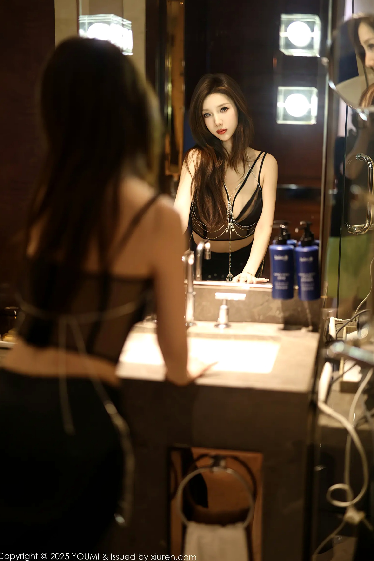 Gallery - [YouMi] 尤蜜荟 - Chiness Model  2025.08.07 Vol.1156 桃桃·夭夭twins - 浴室私房性感诱惑，金属链透视装唯美镜拍写真尤蜜荟 - Chiness Model 性感诱惑浴室私房照 女神私房照_秀色女神 - image 10