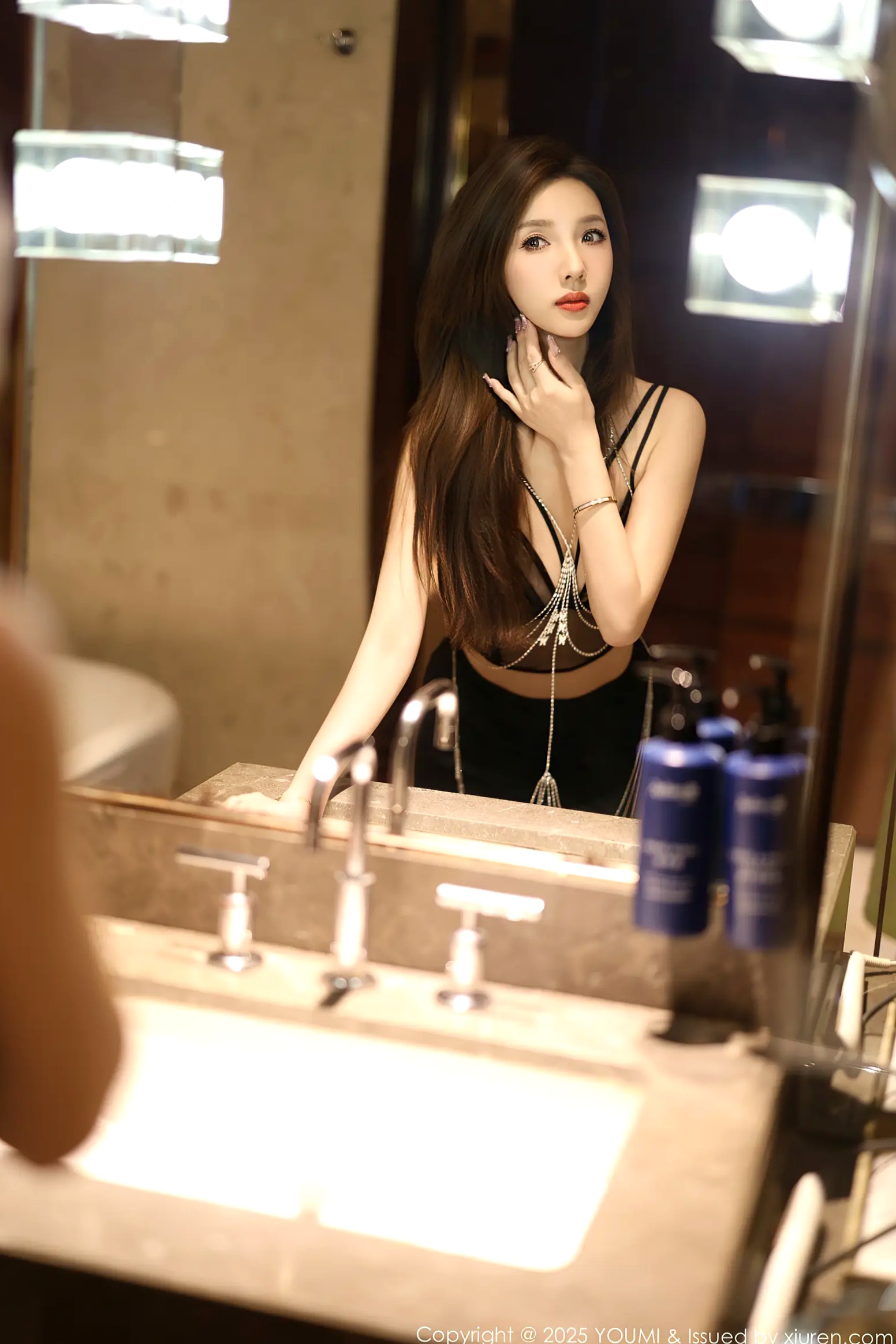 Gallery - [YouMi] 尤蜜荟 - Chiness Model  2025.08.07 Vol.1156 桃桃·夭夭twins - 浴室私房性感诱惑，金属链透视装唯美镜拍写真尤蜜荟 - Chiness Model 性感诱惑浴室私房照 女神私房照_秀色女神 - image 11