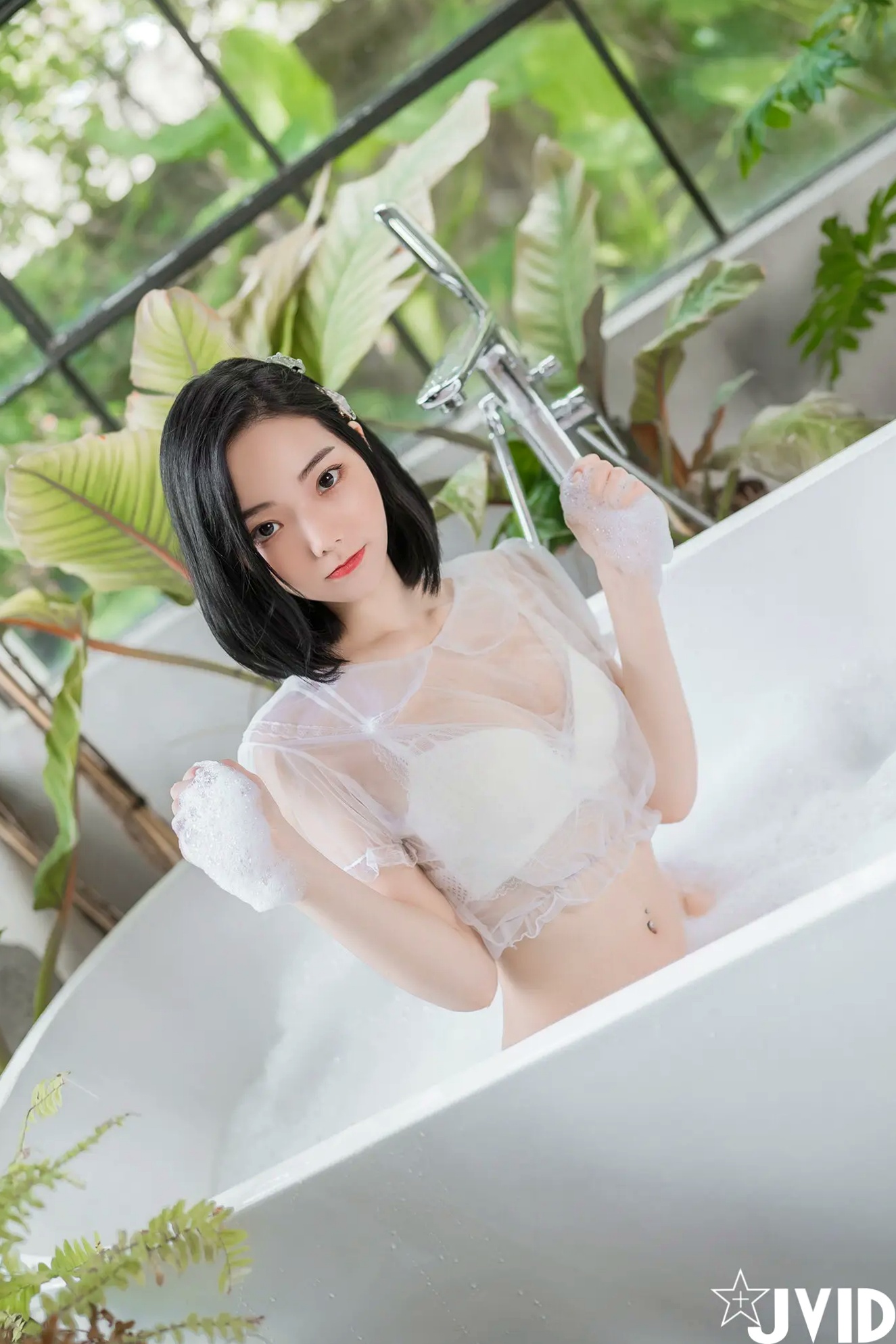 Gallery - [JVID] 啾啾 - 纯欲系女孩：粉色兔女郎俏皮诱惑与清爽浴室湿身泡泡浴系列JVID角色扮演浴室湿身性感诱惑 女神私房照_秀色女神 - image 26