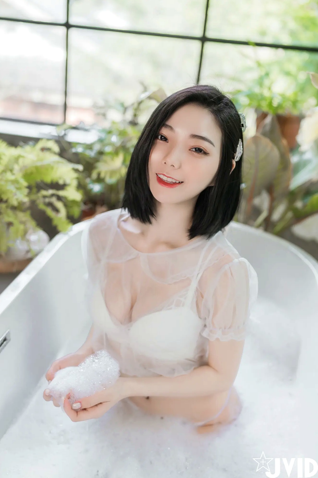 Gallery - [JVID] 啾啾 - 纯欲系女孩：粉色兔女郎俏皮诱惑与清爽浴室湿身泡泡浴系列JVID角色扮演浴室湿身性感诱惑 女神私房照_秀色女神 - image 105