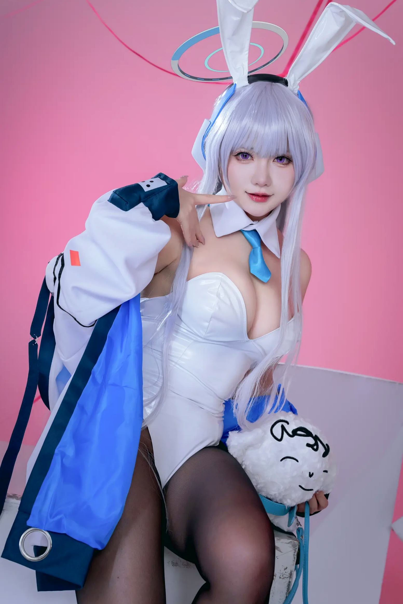 Gallery - 是一只熊仔 潮乃亚 蔚蓝档案角色Cosplay 绝美私房写真 内衣制服诱惑 二次元女神[100P]角色扮演性感内衣黑丝女神 女神私房照_秀色女神 - image 28