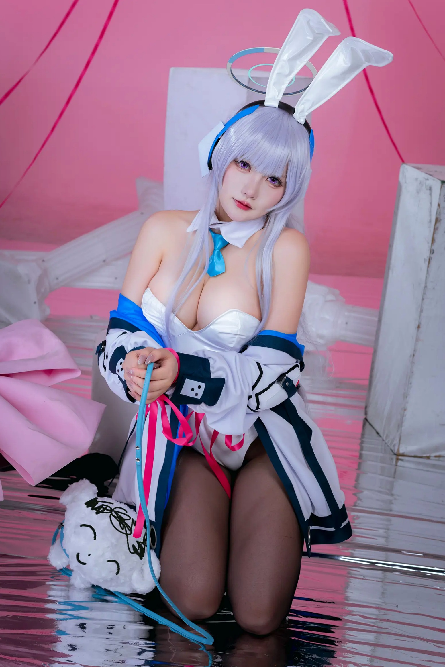 Gallery - 是一只熊仔 潮乃亚 蔚蓝档案角色Cosplay 绝美私房写真 内衣制服诱惑 二次元女神[100P]角色扮演性感内衣黑丝女神 女神私房照_秀色女神 - image 45