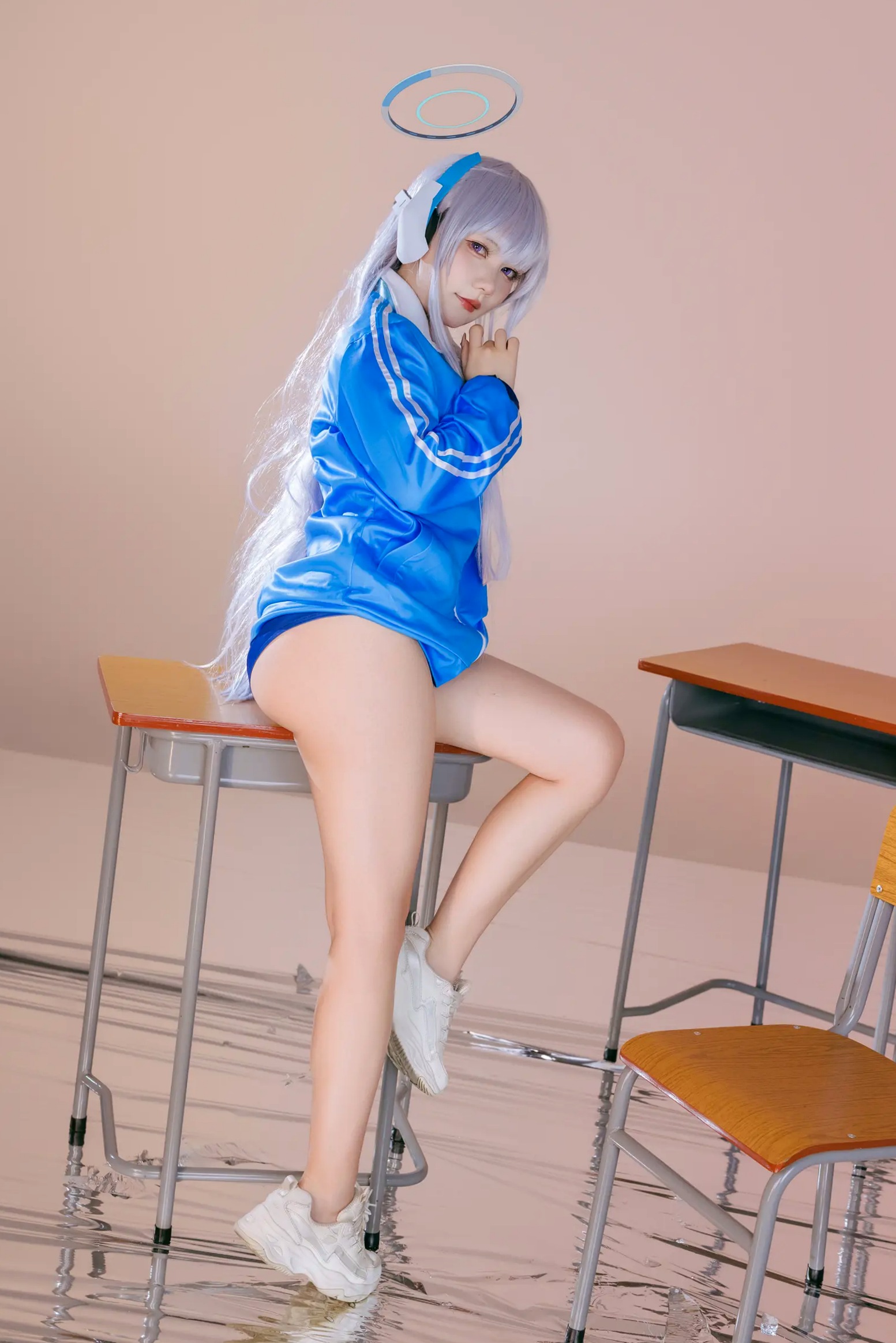 Gallery - 是一只熊仔 潮乃亚 蔚蓝档案角色Cosplay 绝美私房写真 内衣制服诱惑 二次元女神[100P]角色扮演性感内衣黑丝女神 女神私房照_秀色女神 - image 47