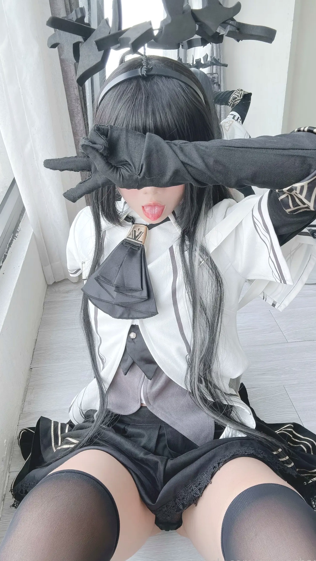 Gallery - PoppaChan Virtuosa角色扮演私房写真，极品黑白制服诱惑，极致魅惑美图 [44P]角色扮演性感诱惑私房照 女神私房照_秀色女神 - image 9