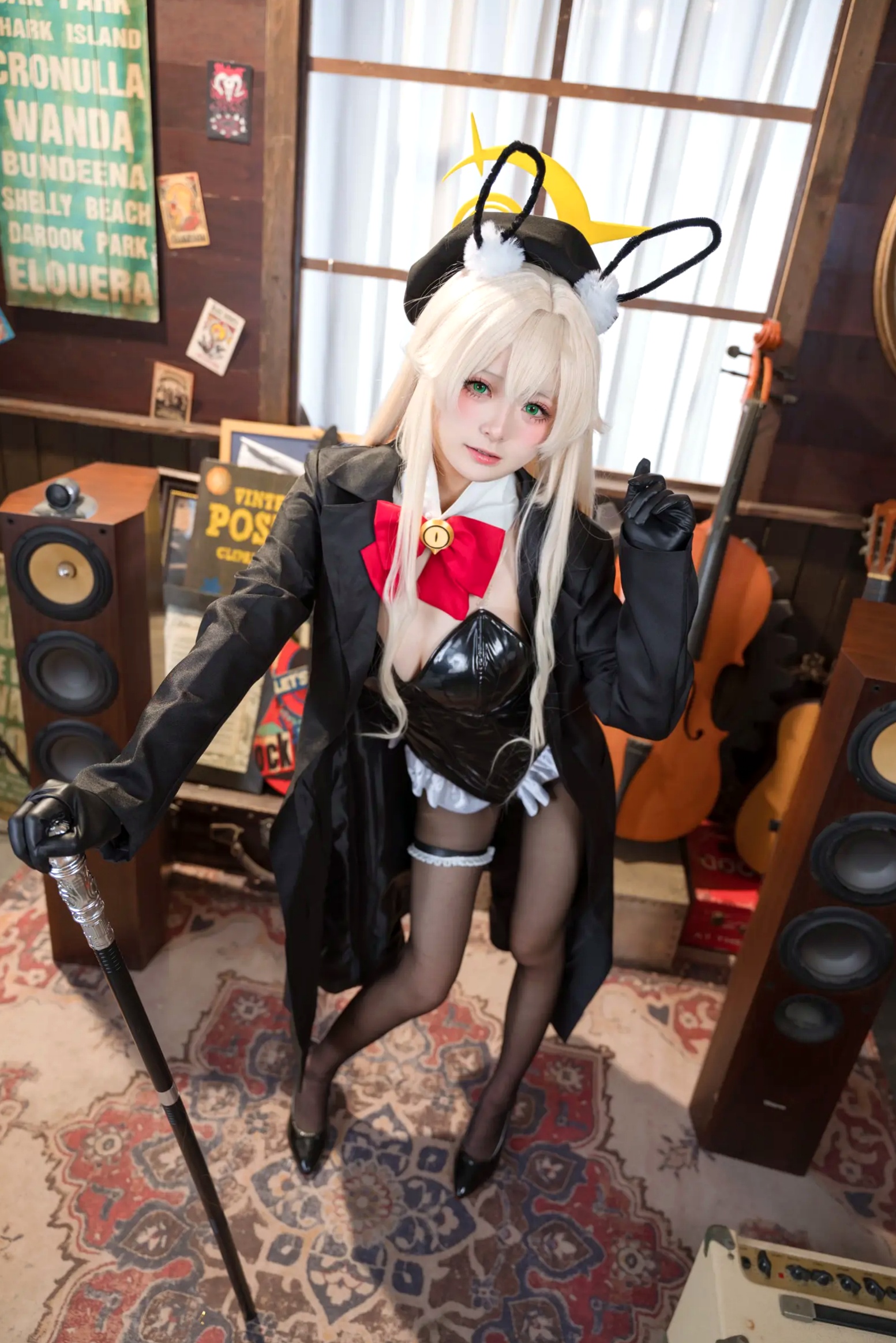 Gallery - 九柒喵 - 蓝色档案执事兔女郎Cosplay：复古乐室里的纯欲诱惑，精致动漫高品质角色扮演套图 [36P]角色扮演诱惑性感私房照萌系制服美腿黑丝 女神私房照_秀色女神 - image 6