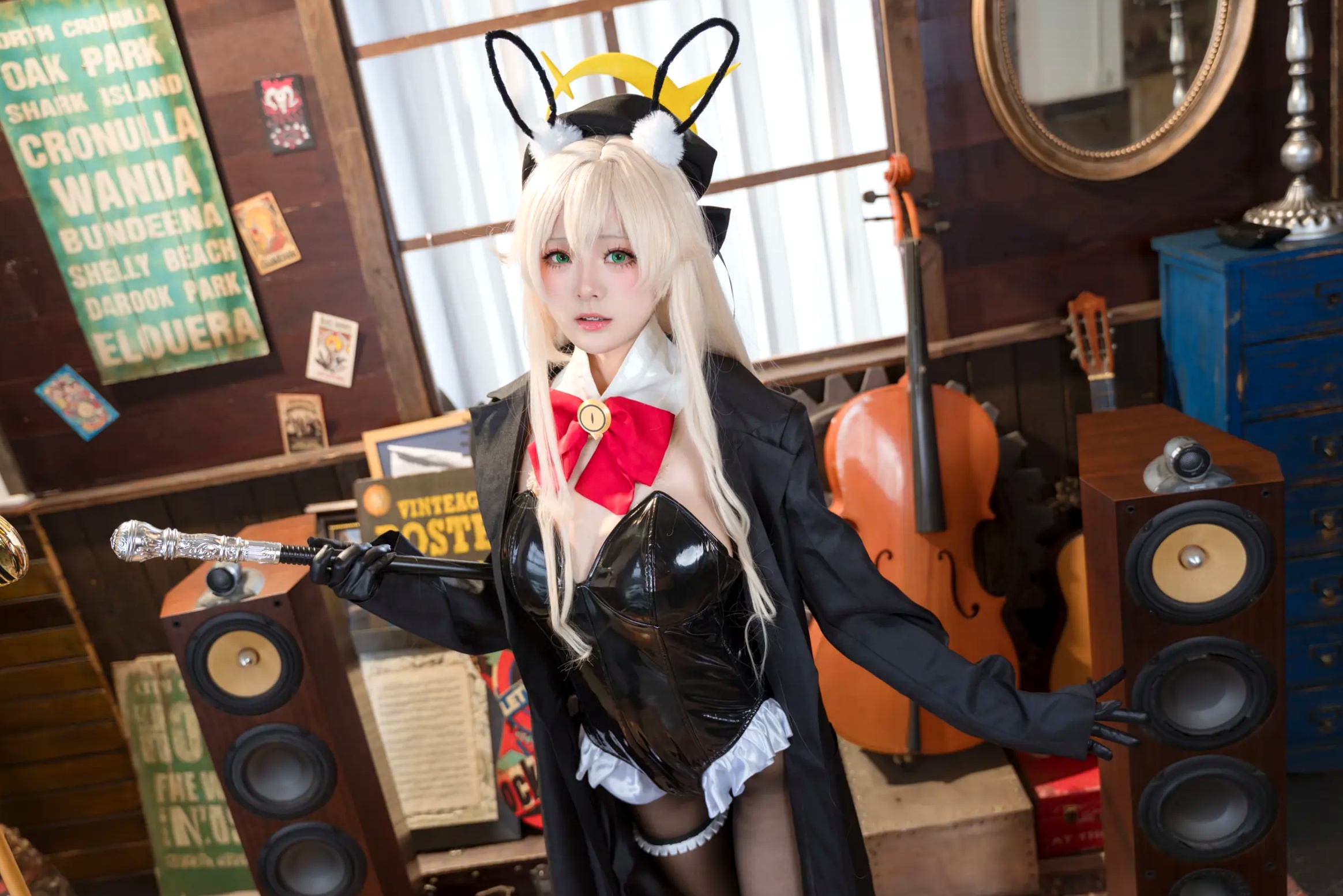 Gallery - 九柒喵 - 蓝色档案执事兔女郎Cosplay：复古乐室里的纯欲诱惑，精致动漫高品质角色扮演套图 [36P]角色扮演诱惑性感私房照萌系制服美腿黑丝 女神私房照_秀色女神 - image 8