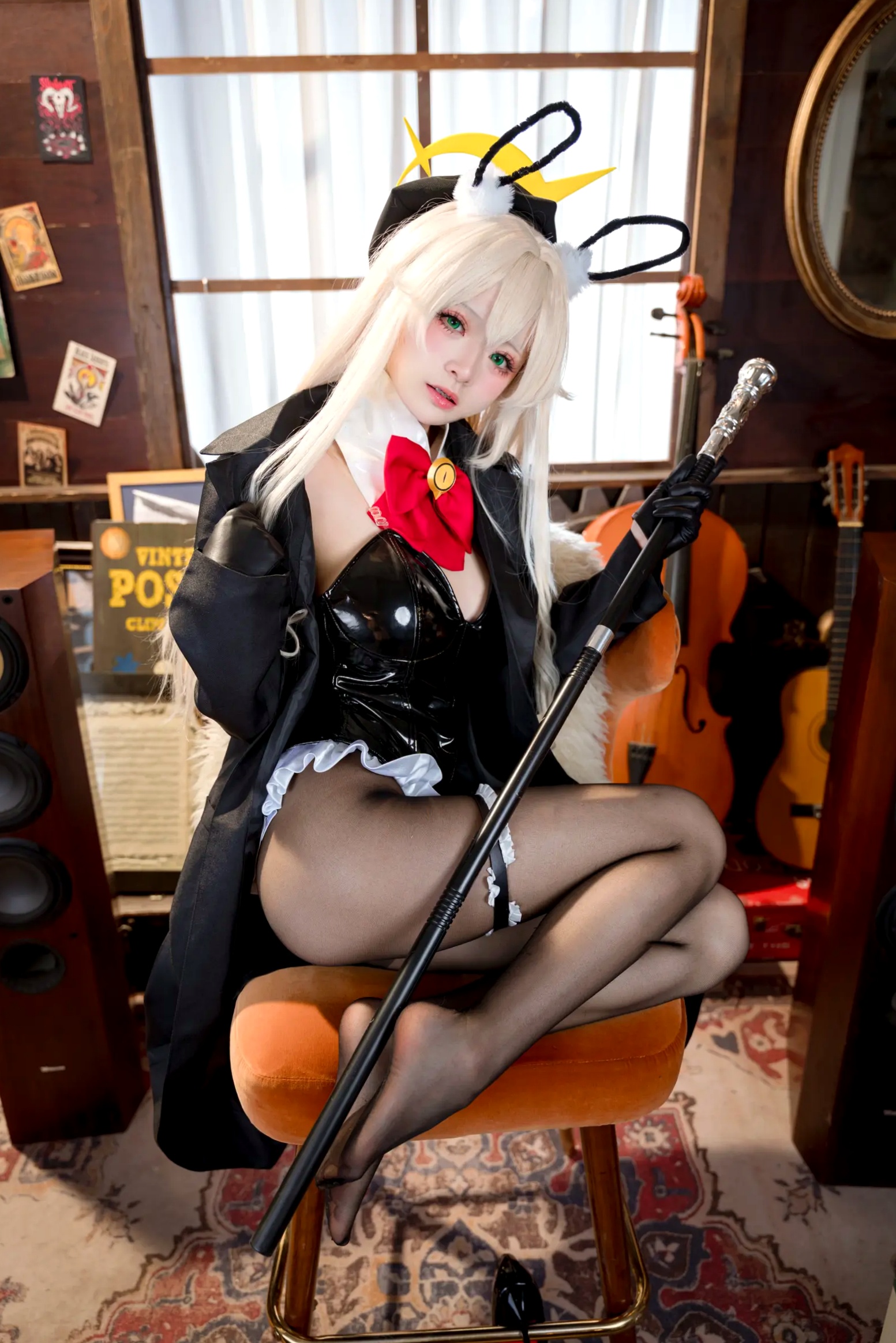 Gallery - 九柒喵 - 蓝色档案执事兔女郎Cosplay：复古乐室里的纯欲诱惑，精致动漫高品质角色扮演套图 [36P]角色扮演诱惑性感私房照萌系制服美腿黑丝 女神私房照_秀色女神 - image 20
