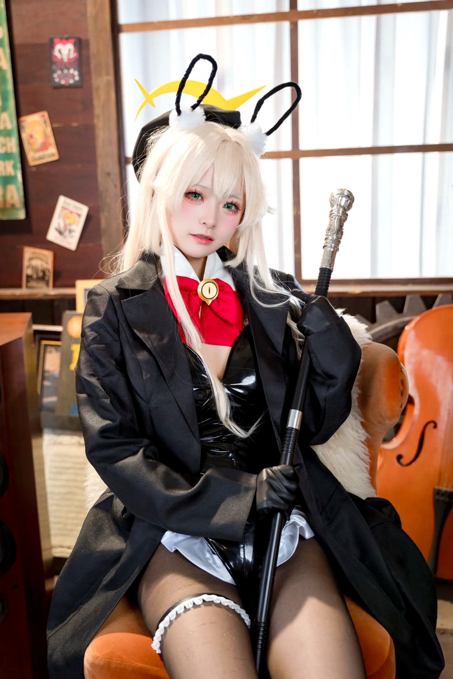 Gallery - 九柒喵 - 蓝色档案执事兔女郎Cosplay：复古乐室里的纯欲诱惑，精致动漫高品质角色扮演套图 [36P]角色扮演诱惑性感私房照萌系制服美腿黑丝 女神私房照_秀色女神 - image 24