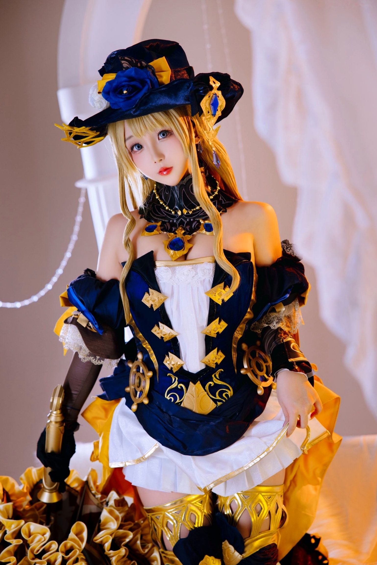 Gallery - 日奈娇《原神》娜维娅Cosplay精品写真，华丽礼服与私房性感视觉盛宴，角色还原与身材福利完美结合角色扮演童颜巨乳诱惑性感私房照 女神私房照_秀色女神 - image 2