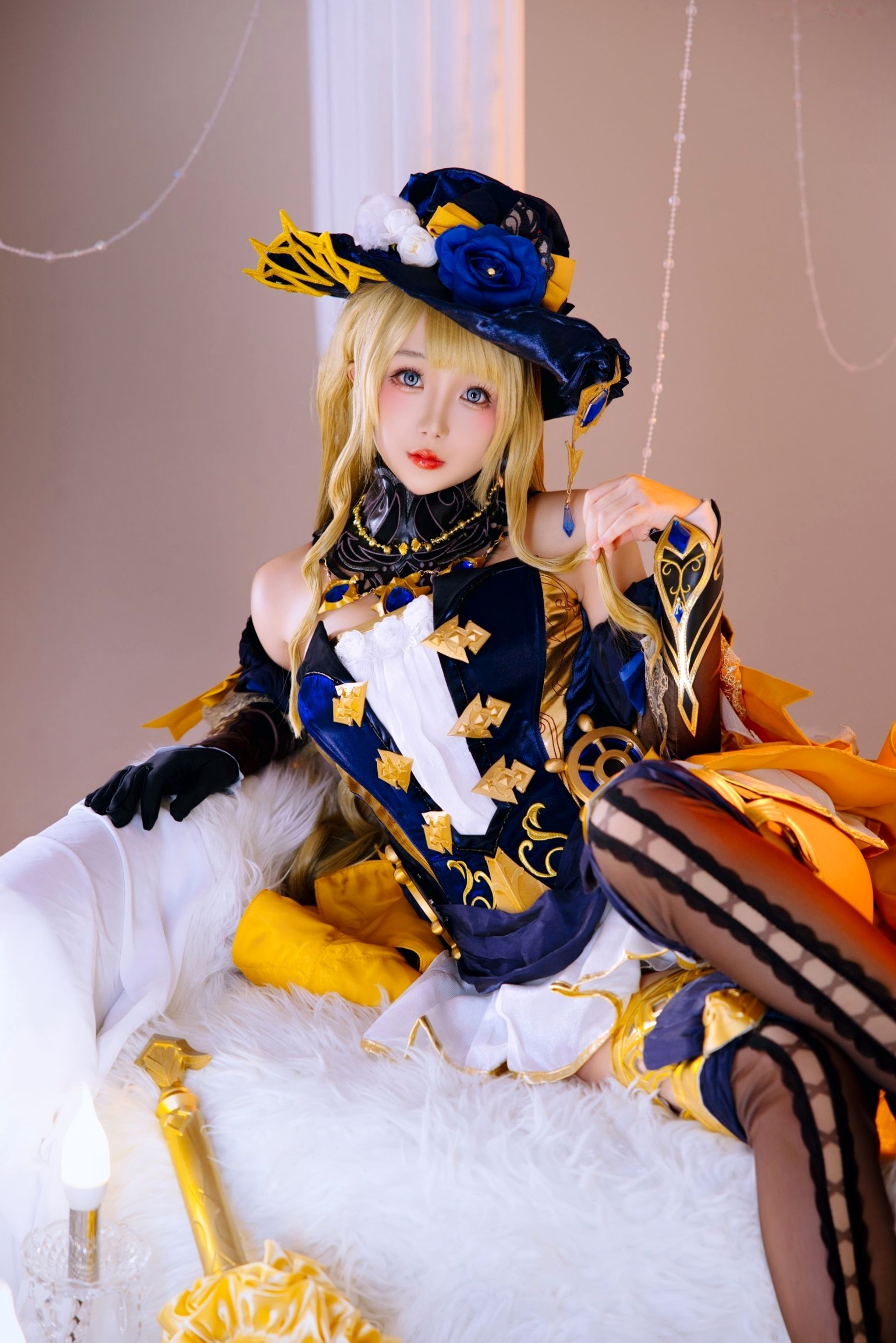 Gallery - 日奈娇《原神》娜维娅Cosplay精品写真，华丽礼服与私房性感视觉盛宴，角色还原与身材福利完美结合角色扮演童颜巨乳诱惑性感私房照 女神私房照_秀色女神 - image 9