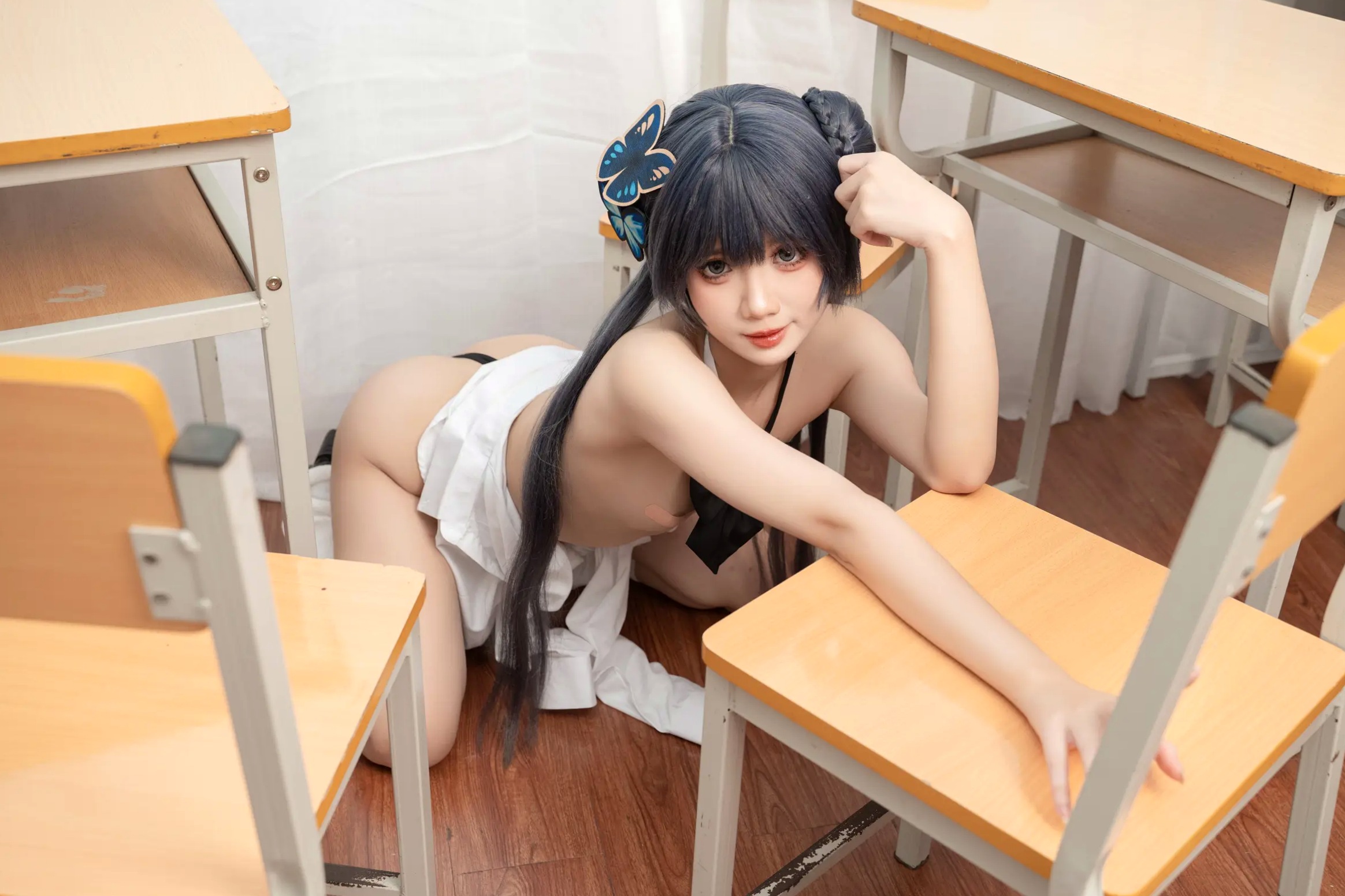 Gallery - PoppaChan扮演蓝色档案岐沙希，JK校服诱惑教室私房，精致还原与大胆尺度碰撞，可爱与性感并存的绝美Cosplay佳作[40P]角色扮演校服诱惑私房照 女神私房照_秀色女神 - image 21