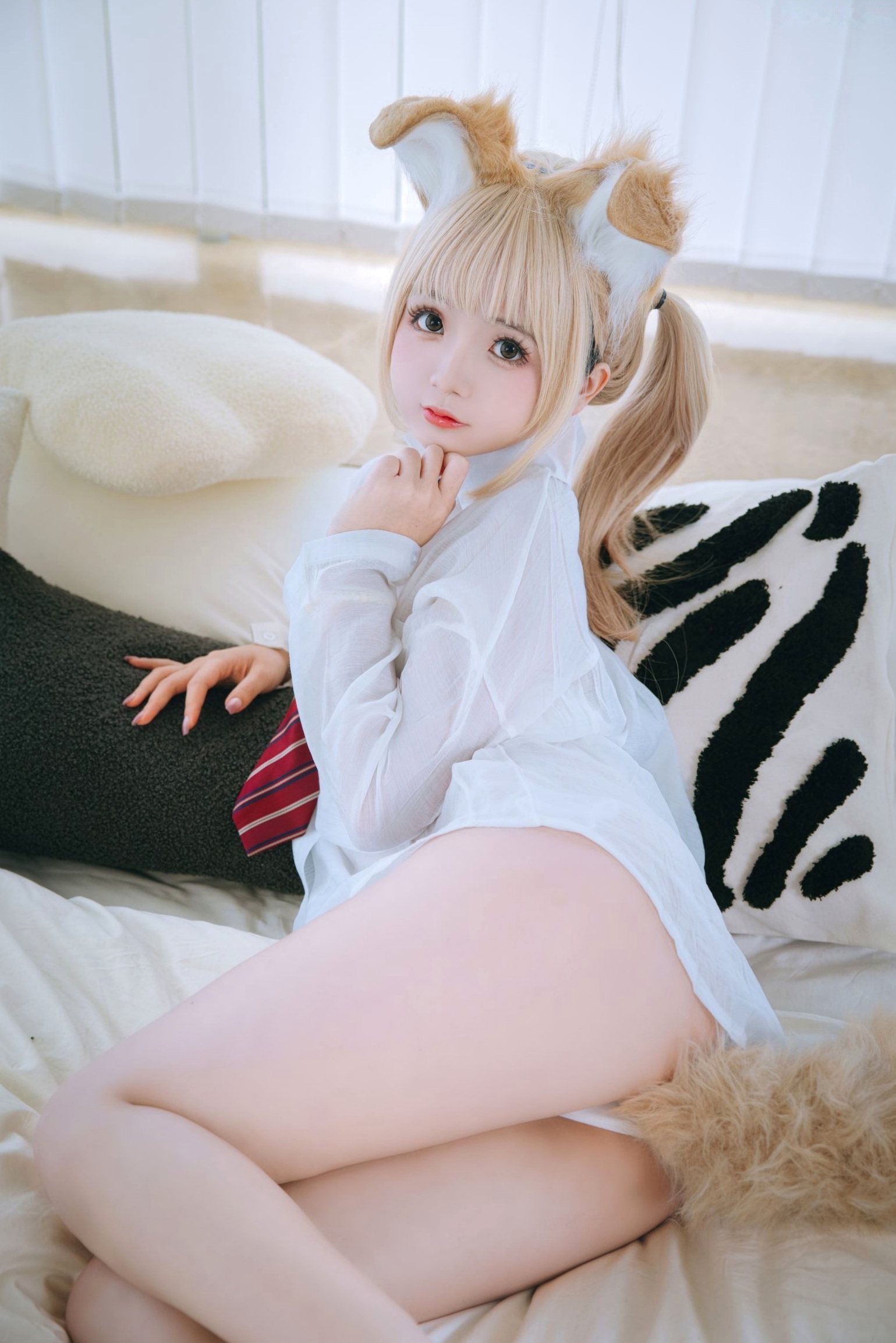 Gallery - 日奈娇-白色衬衫小狗角色扮演，甜美清纯与性感诱惑的极致碰撞角色扮演诱惑制服女神白嫩 女神私房照_秀色女神 - image 2