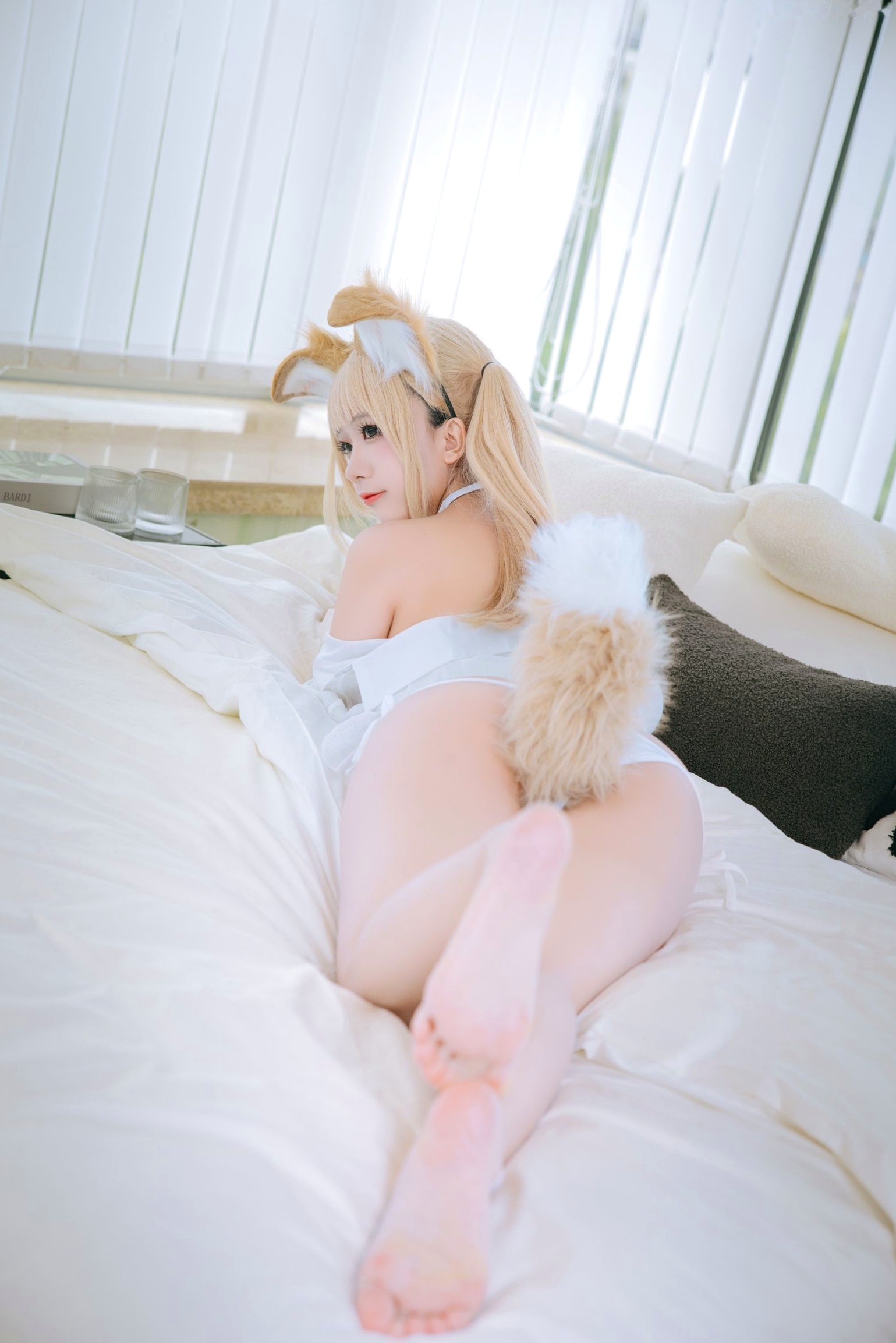 Gallery - 日奈娇-白色衬衫小狗角色扮演，甜美清纯与性感诱惑的极致碰撞角色扮演诱惑制服女神白嫩 女神私房照_秀色女神 - image 19