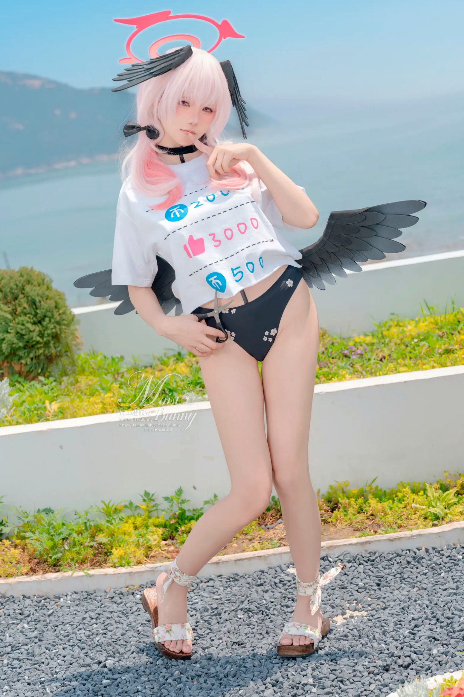 Gallery - 咬一口兔娘 - 下江小春 泳装COSPLAY，清纯治愈系天使在泳池边，极致诱惑的二次元角色扮演大尺度私房照 [95P]角色扮演萌系治愈系泳池私房照 女神私房照_秀色女神 - image 5