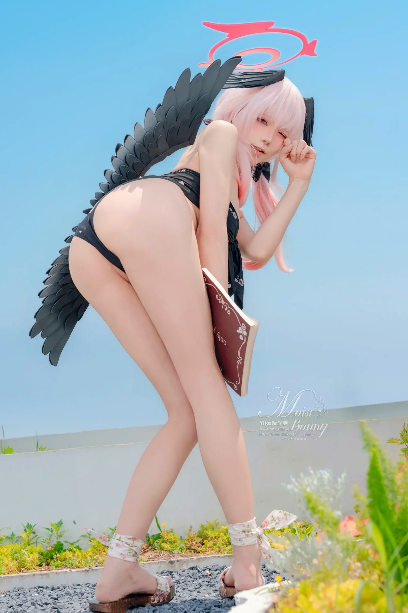 Gallery - 咬一口兔娘 - 下江小春 泳装COSPLAY，清纯治愈系天使在泳池边，极致诱惑的二次元角色扮演大尺度私房照 [95P]角色扮演萌系治愈系泳池私房照 女神私房照_秀色女神 - image 14