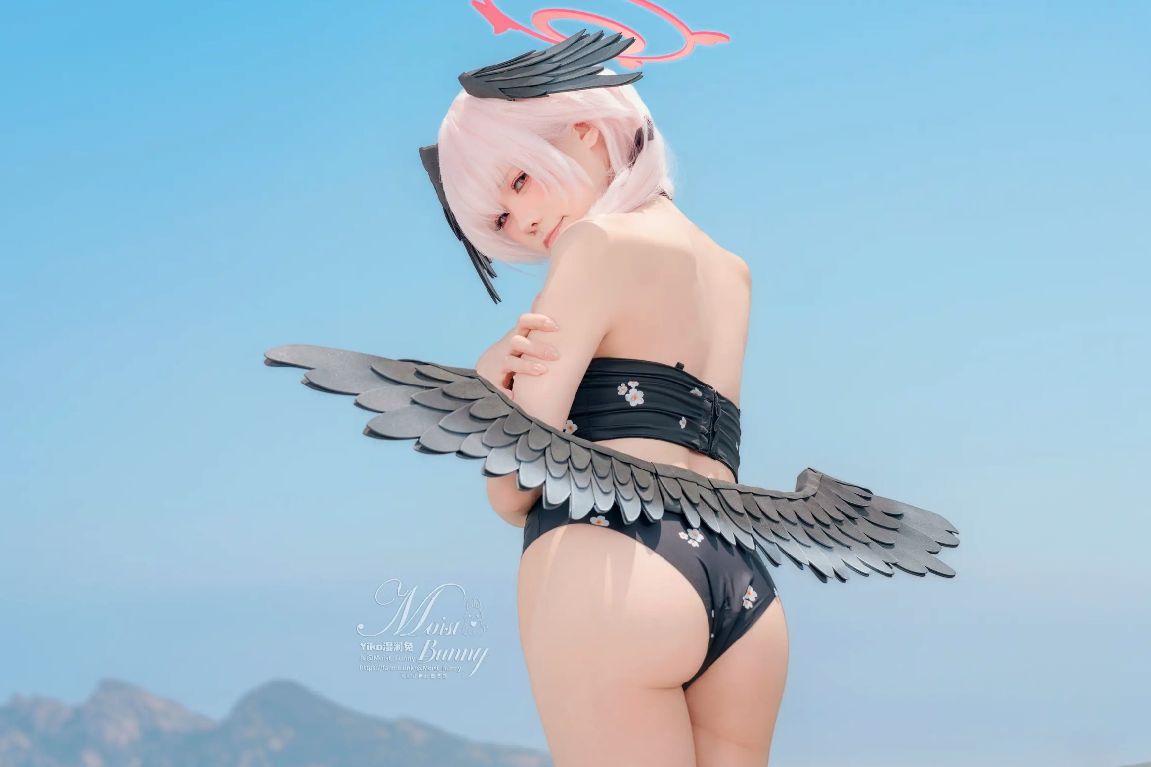 Gallery - 咬一口兔娘 - 下江小春 泳装COSPLAY，清纯治愈系天使在泳池边，极致诱惑的二次元角色扮演大尺度私房照 [95P]角色扮演萌系治愈系泳池私房照 女神私房照_秀色女神 - image 15