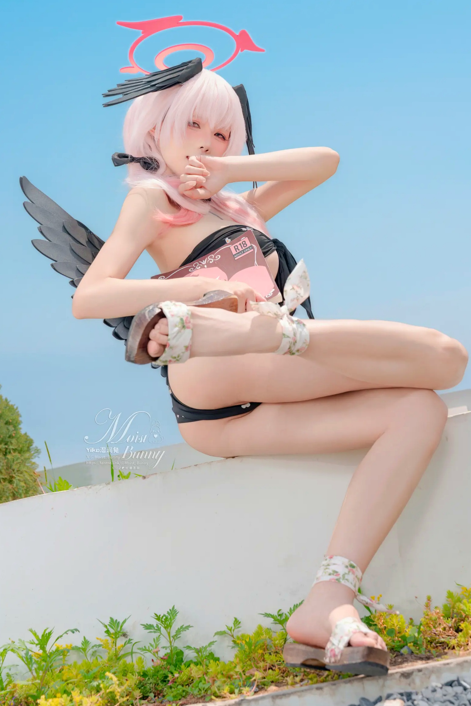 Gallery - 咬一口兔娘 - 下江小春 泳装COSPLAY，清纯治愈系天使在泳池边，极致诱惑的二次元角色扮演大尺度私房照 [95P]角色扮演萌系治愈系泳池私房照 女神私房照_秀色女神 - image 19