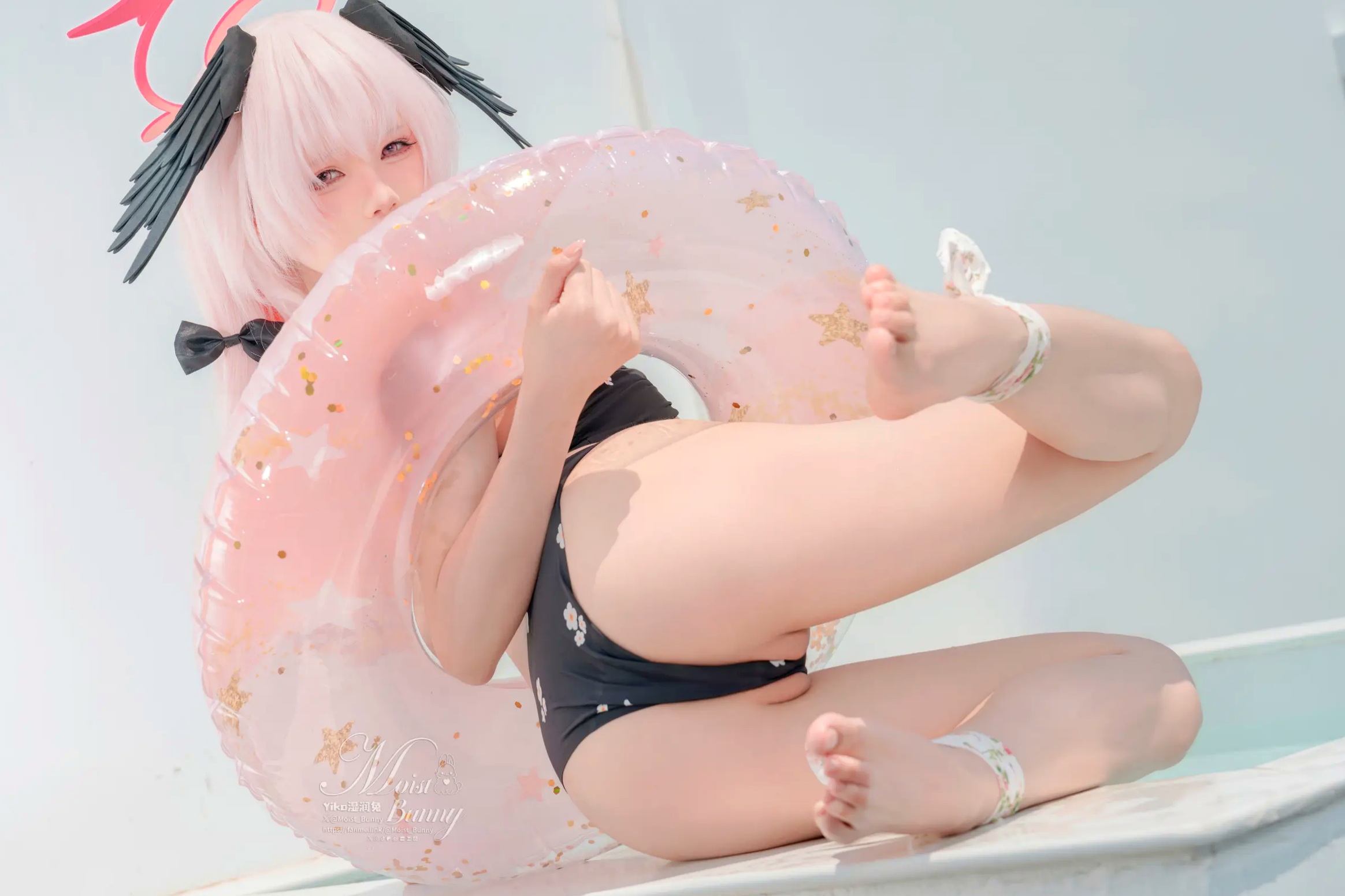 Gallery - 咬一口兔娘 - 下江小春 泳装COSPLAY，清纯治愈系天使在泳池边，极致诱惑的二次元角色扮演大尺度私房照 [95P]角色扮演萌系治愈系泳池私房照 女神私房照_秀色女神 - image 41