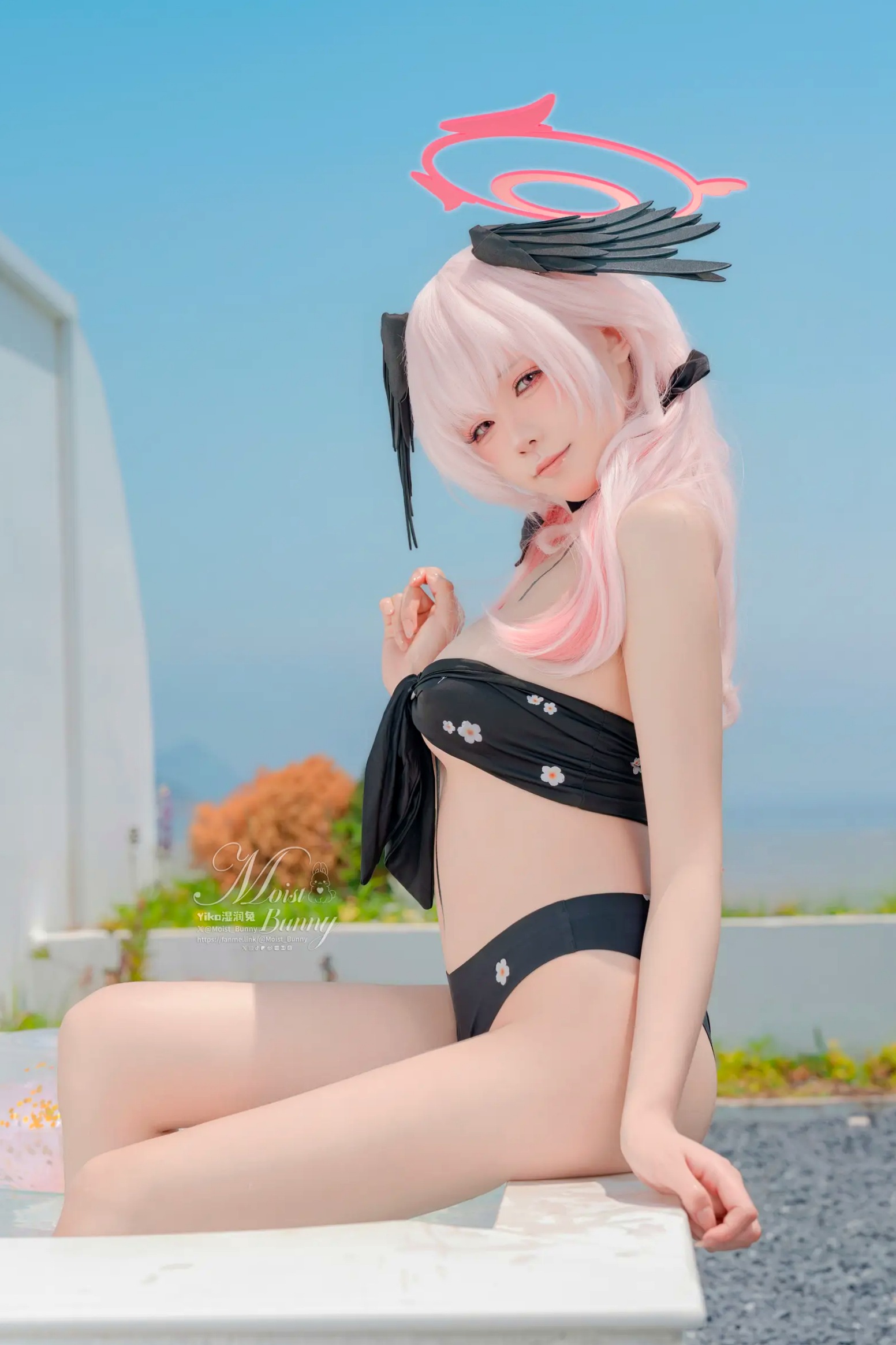 Gallery - 咬一口兔娘 - 下江小春 泳装COSPLAY，清纯治愈系天使在泳池边，极致诱惑的二次元角色扮演大尺度私房照 [95P]角色扮演萌系治愈系泳池私房照 女神私房照_秀色女神 - image 44