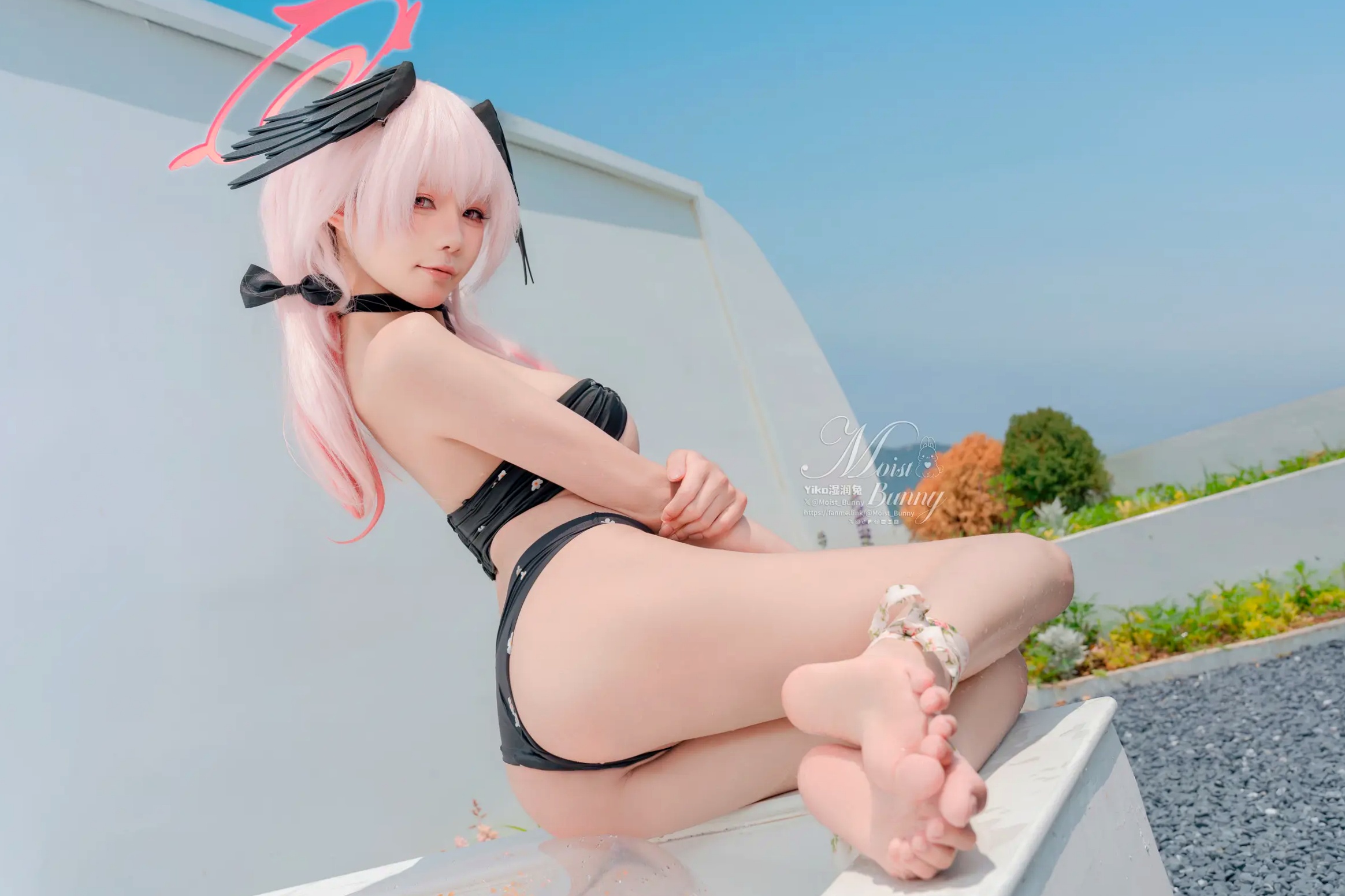Gallery - 咬一口兔娘 - 下江小春 泳装COSPLAY，清纯治愈系天使在泳池边，极致诱惑的二次元角色扮演大尺度私房照 [95P]角色扮演萌系治愈系泳池私房照 女神私房照_秀色女神 - image 64