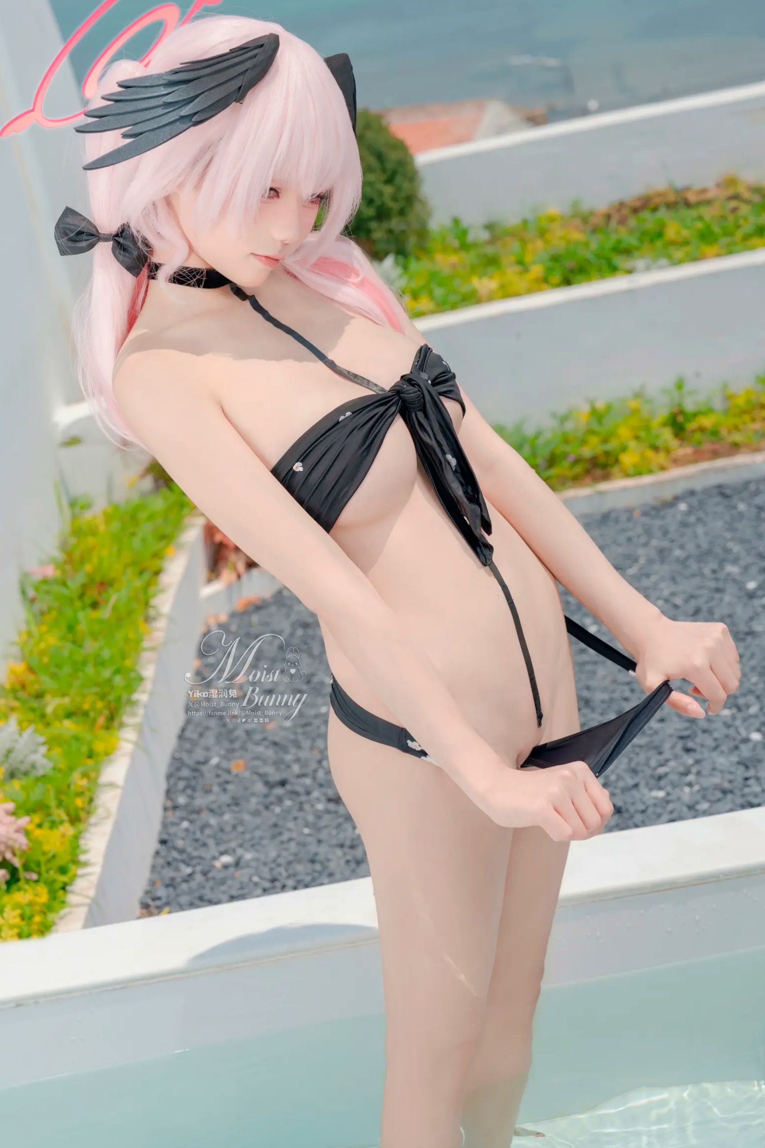 Gallery - 咬一口兔娘 - 下江小春 泳装COSPLAY，清纯治愈系天使在泳池边，极致诱惑的二次元角色扮演大尺度私房照 [95P]角色扮演萌系治愈系泳池私房照 女神私房照_秀色女神 - image 69