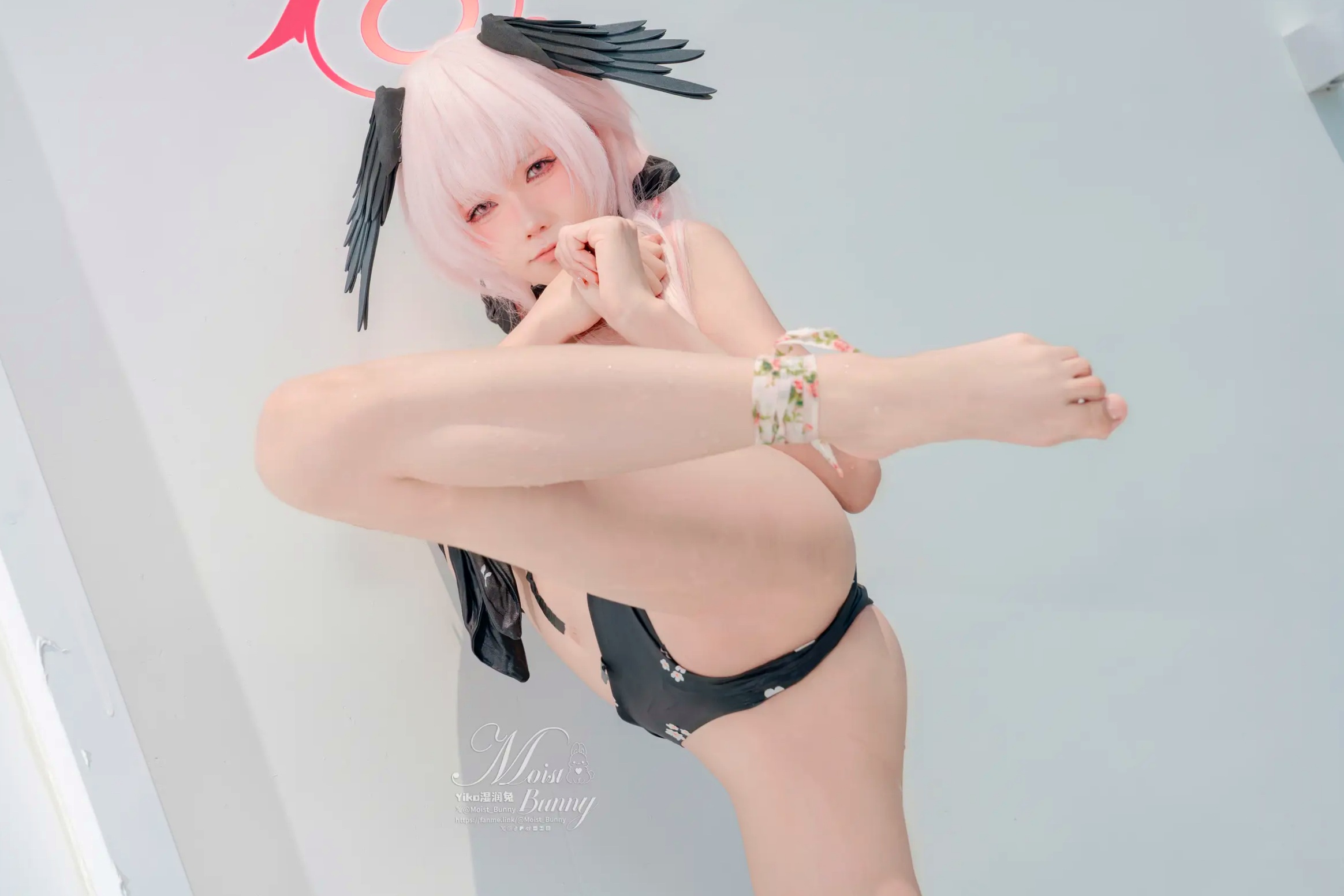 Gallery - 咬一口兔娘 - 下江小春 泳装COSPLAY，清纯治愈系天使在泳池边，极致诱惑的二次元角色扮演大尺度私房照 [95P]角色扮演萌系治愈系泳池私房照 女神私房照_秀色女神 - image 70