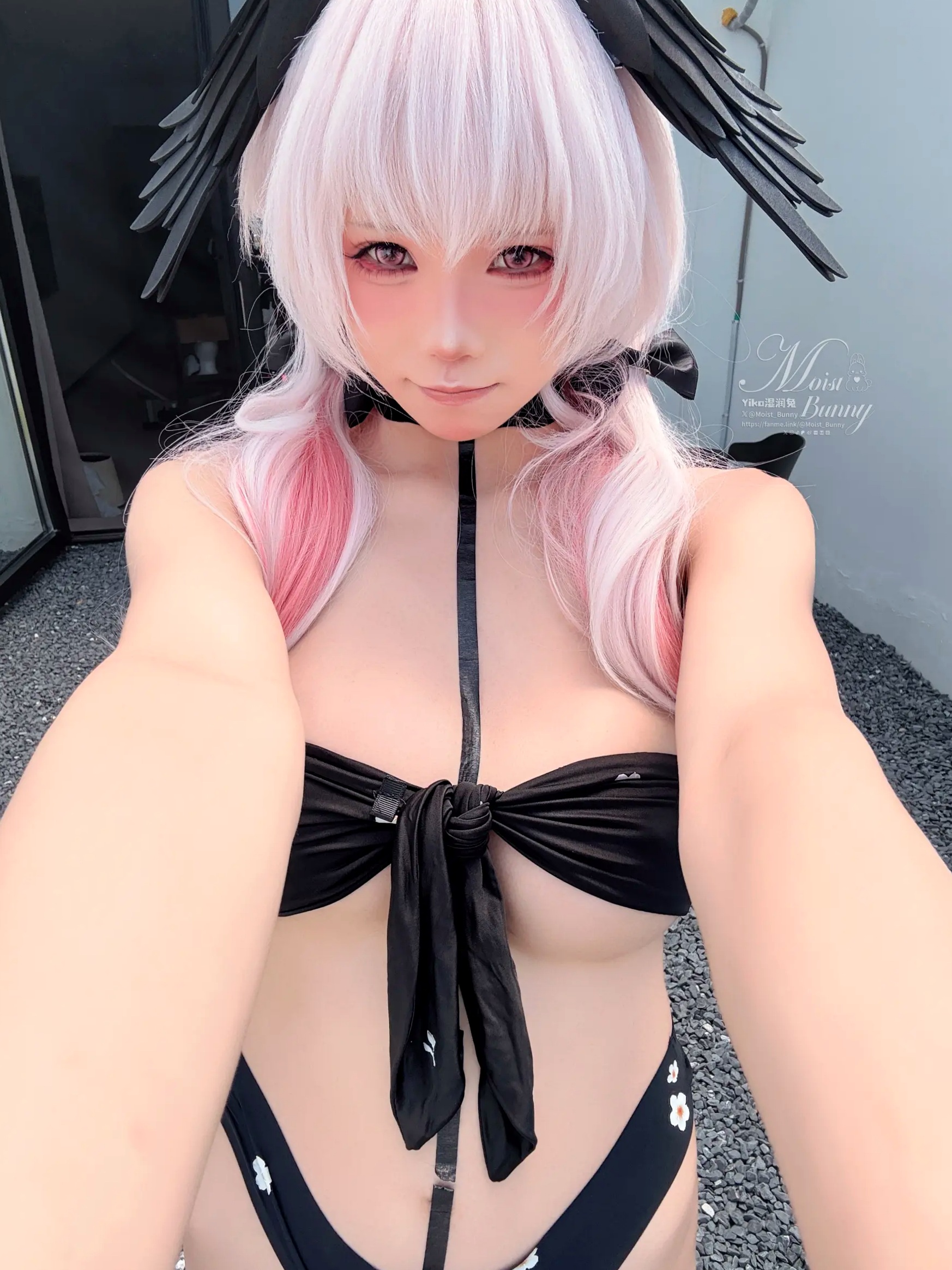 Gallery - 咬一口兔娘 - 下江小春 泳装COSPLAY，清纯治愈系天使在泳池边，极致诱惑的二次元角色扮演大尺度私房照 [95P]角色扮演萌系治愈系泳池私房照 女神私房照_秀色女神 - image 76