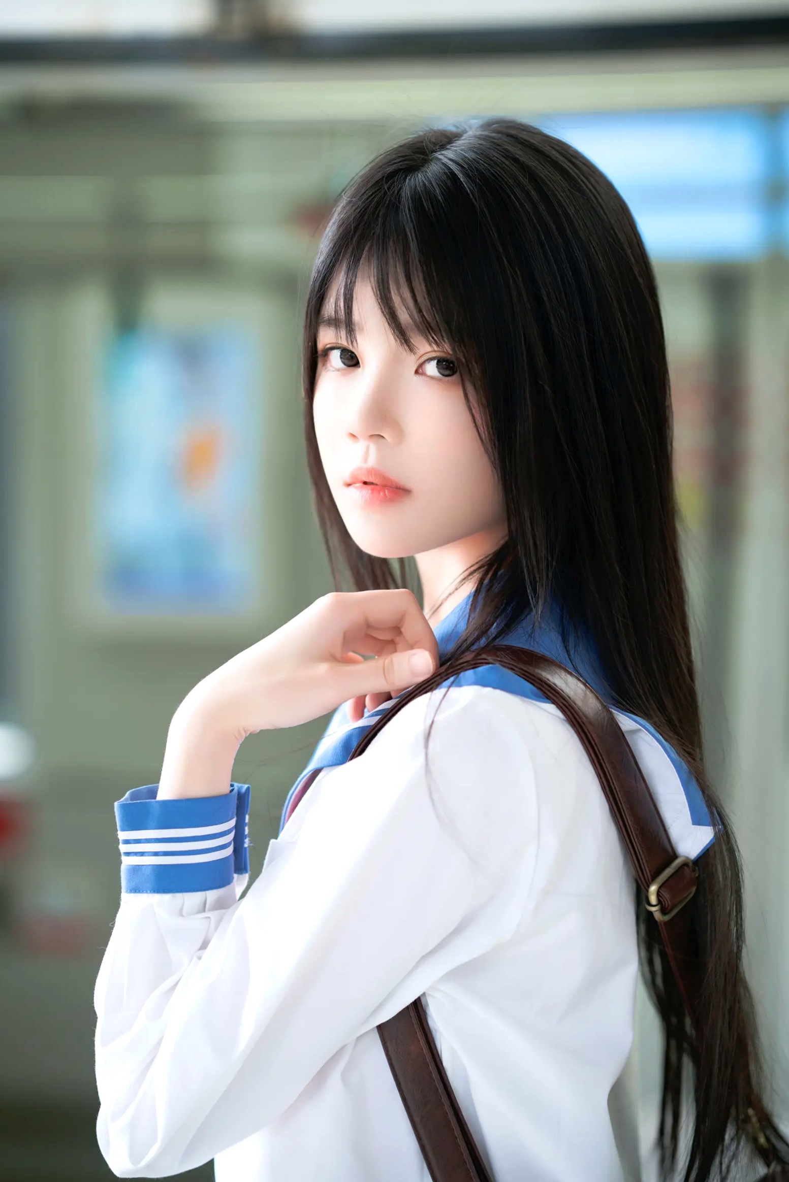 Gallery - 桜桃喵 - 地铁JK水手服校服少女，清纯可爱校园风写真，都市地铁里的青春初恋感 [33P]校服制服清纯萌系街拍 女神私房照_秀色女神 - image 28