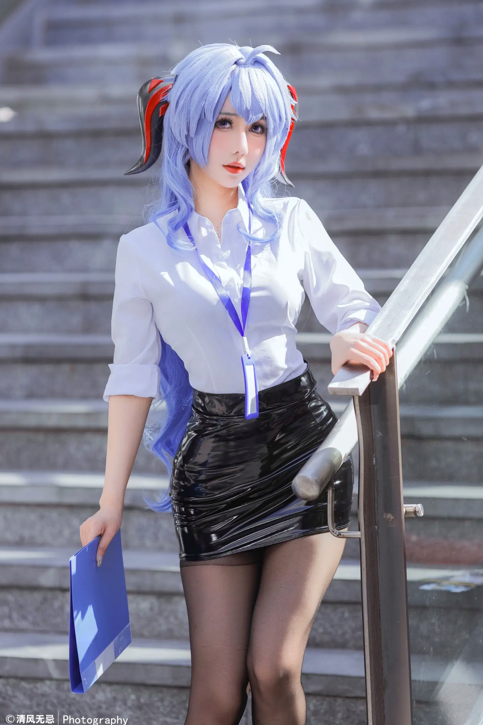 Gallery - 仙女月 - 原神甘雨OL职场风，干练白衬衫搭配修长丝袜，极品颜值cosplay写真角色扮演黑丝制服气质美腿 女神私房照_秀色女神 - image 11