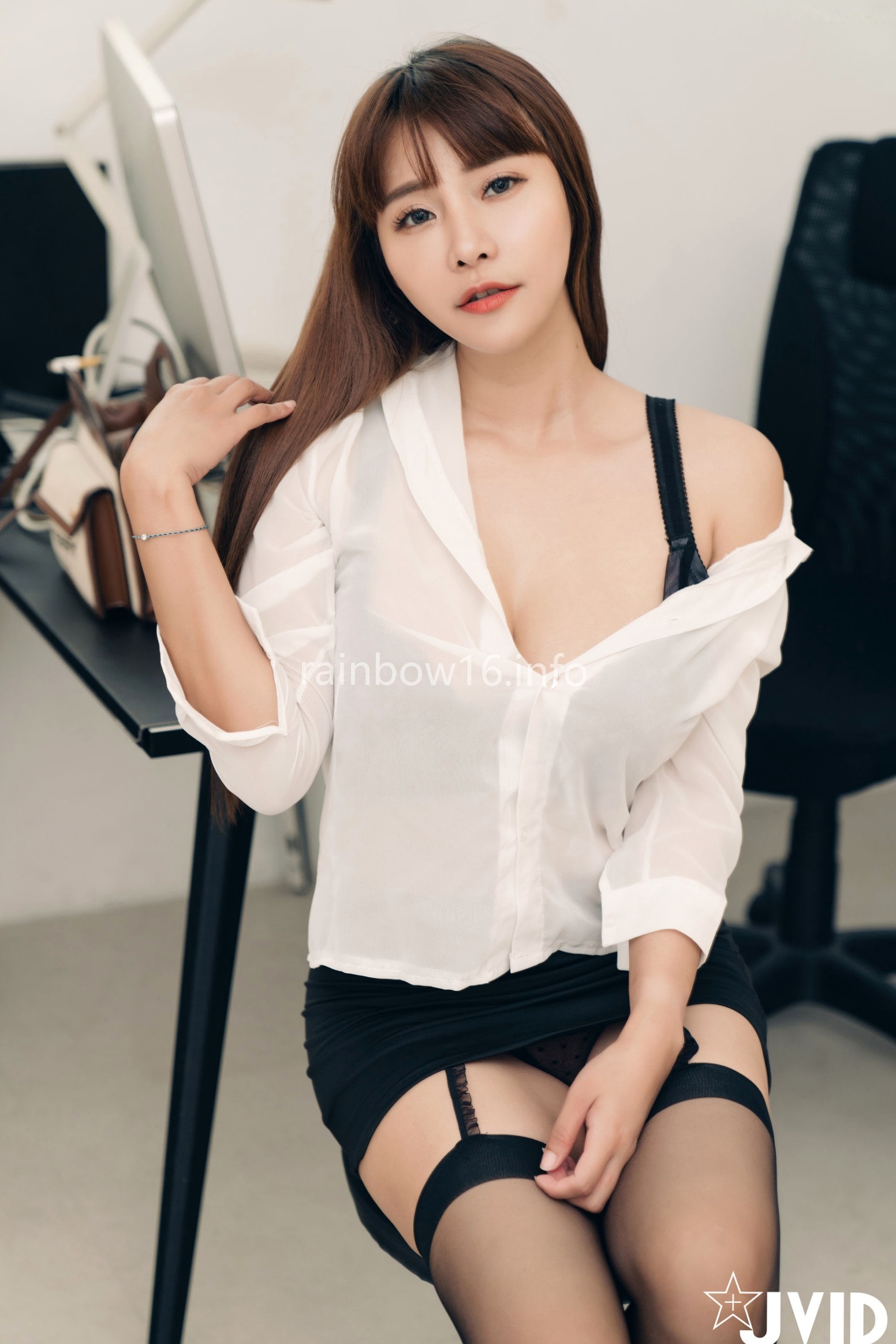 Gallery - JVID乐乐：诊室私密医疗检查，迷人病人角色扮演，大尺度黑丝制服诱惑写真性感诱惑角色扮演黑丝JVID 女神私房照_秀色女神 - image 30